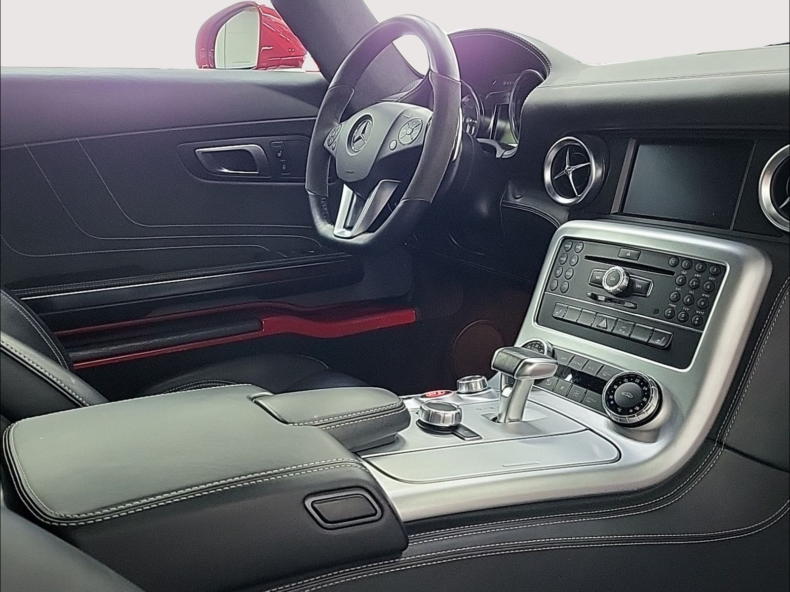 MERCEDES-BENZ SLS 63 AMG Speedshift-image-12