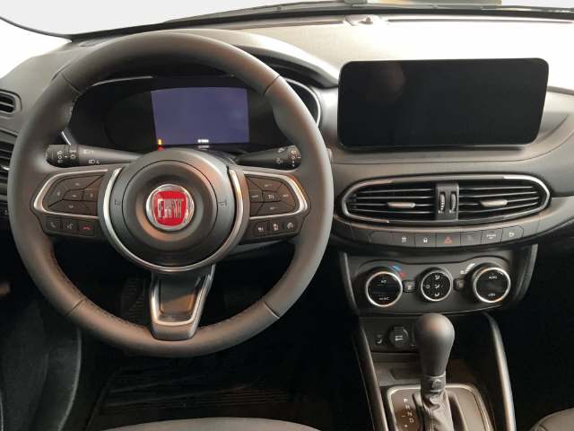 FIAT Tipo 1.5/130 Hybrid Swiss Edition-image-8