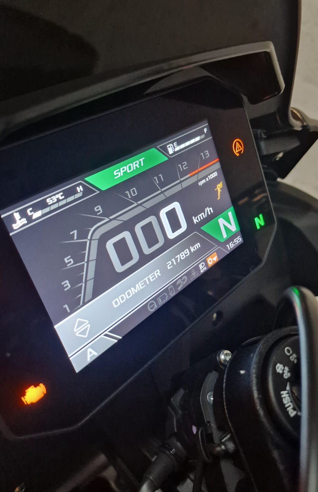 APRILIA Tuono V4 1100 Factory-image-2