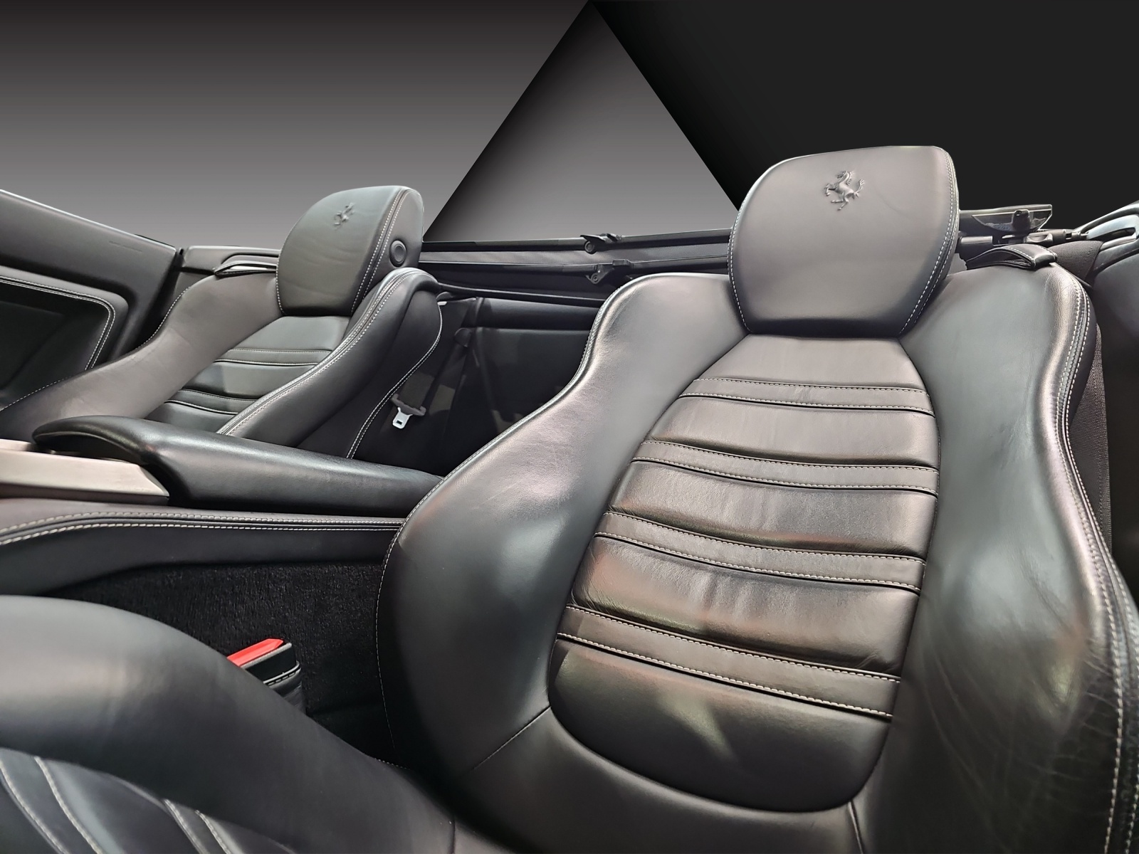 FERRARI California 4.3 V8-image-13