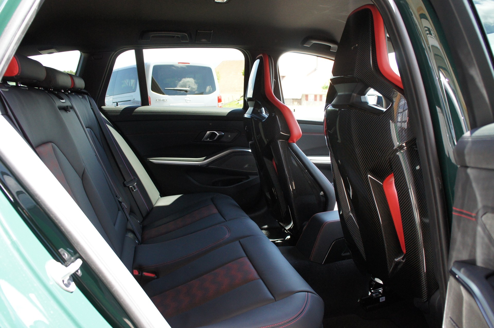 BMW M3 CS Touring xDrive-image-9