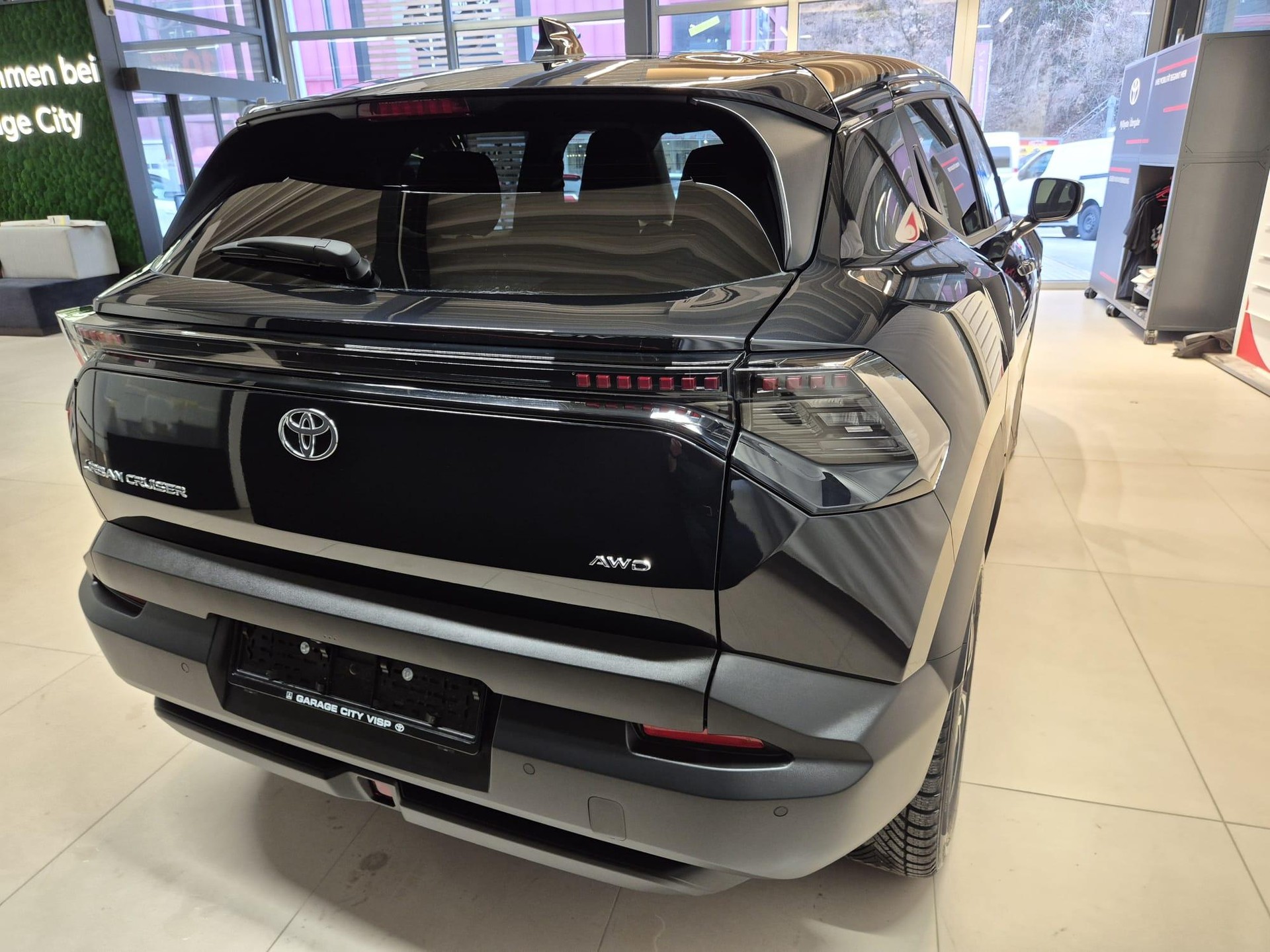 TOYOTA Urban Cruiser Trend AWD-showroom-element-3