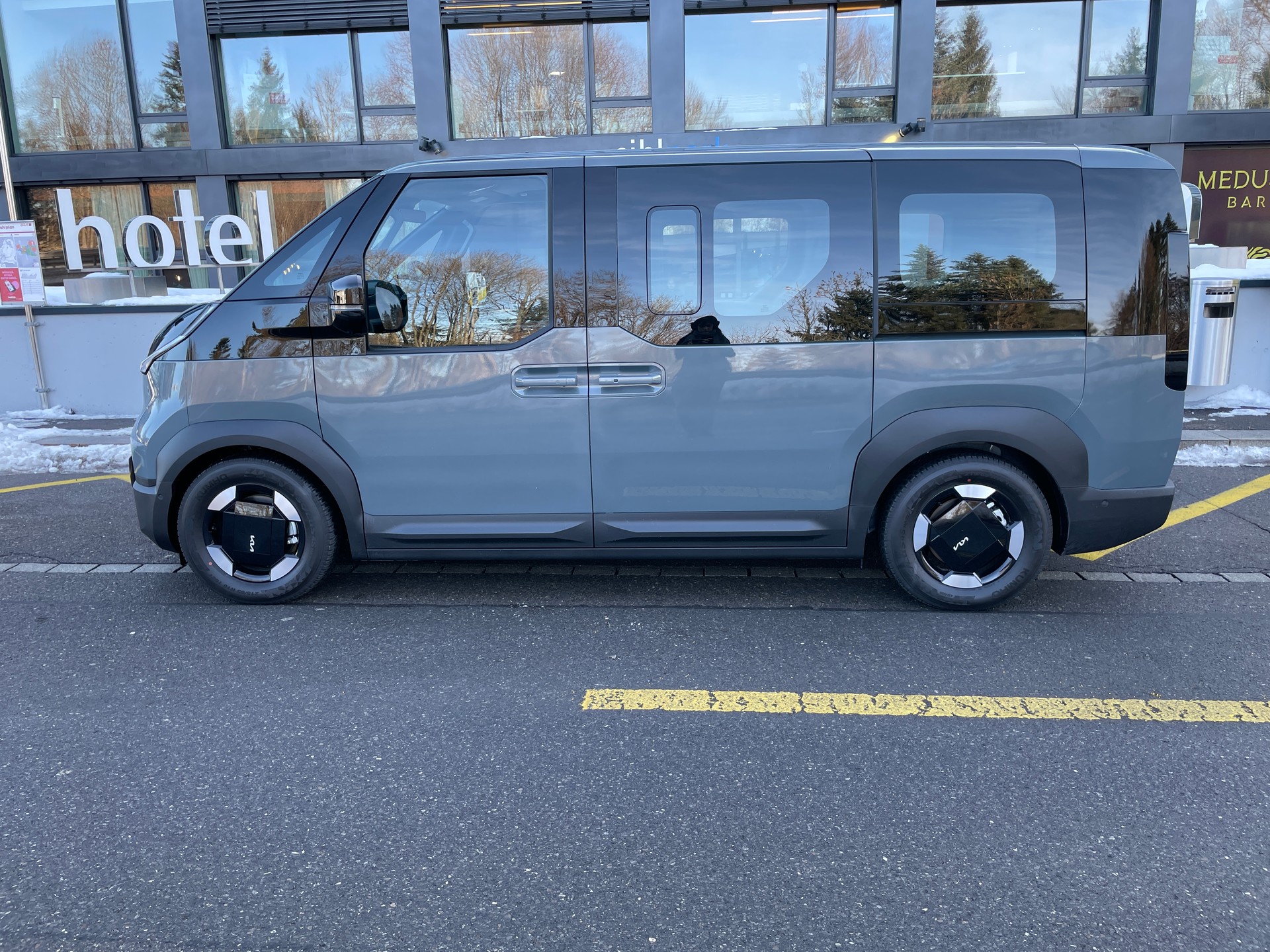 KIA PV5 71.2 kWh Elite mit Wärmepumpe, VOLLAUSSTATTUNG-image-13