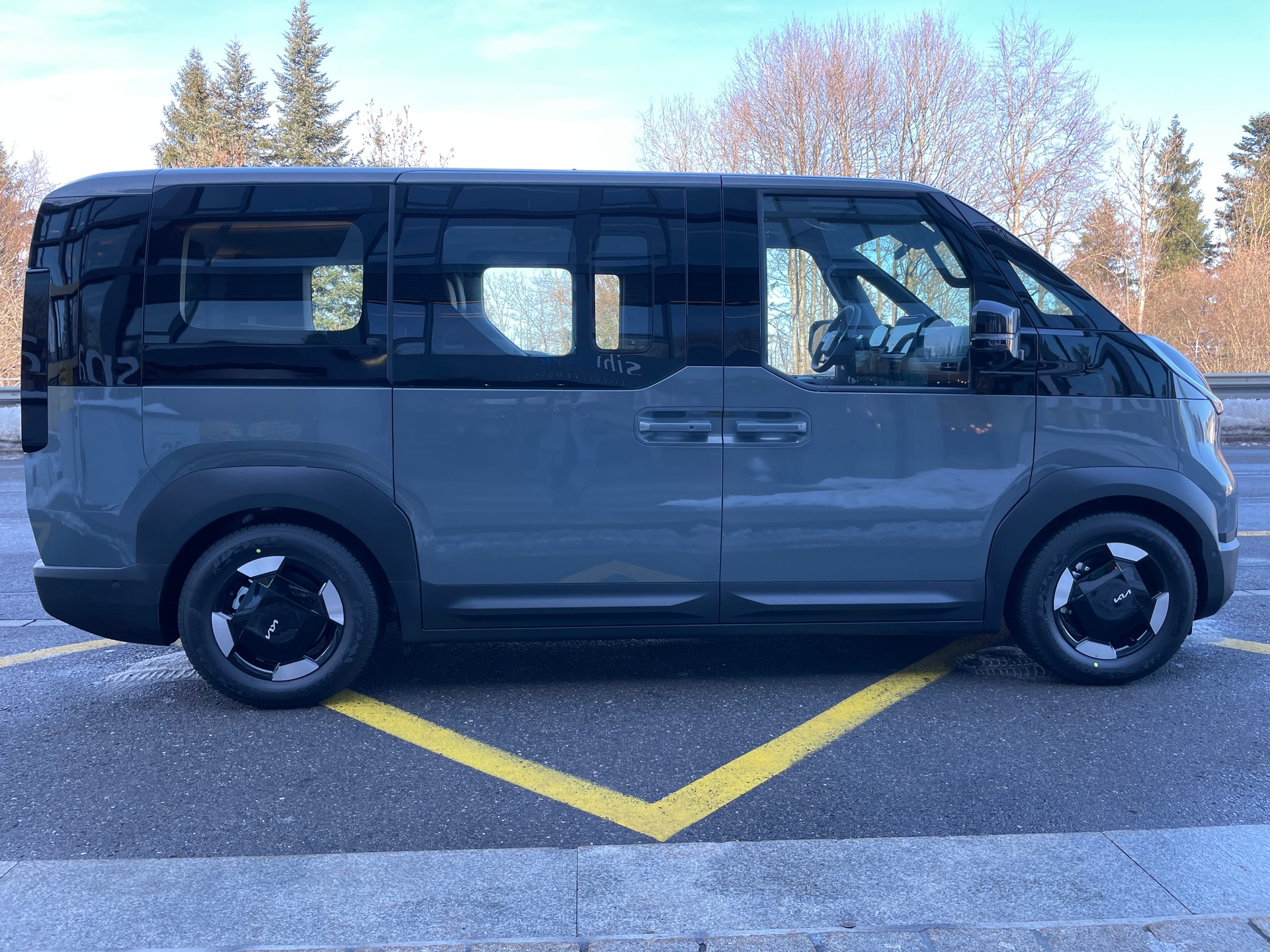 KIA PV5 71.2 kWh Elite mit Wärmepumpe, VOLLAUSSTATTUNG-showroom-element-3