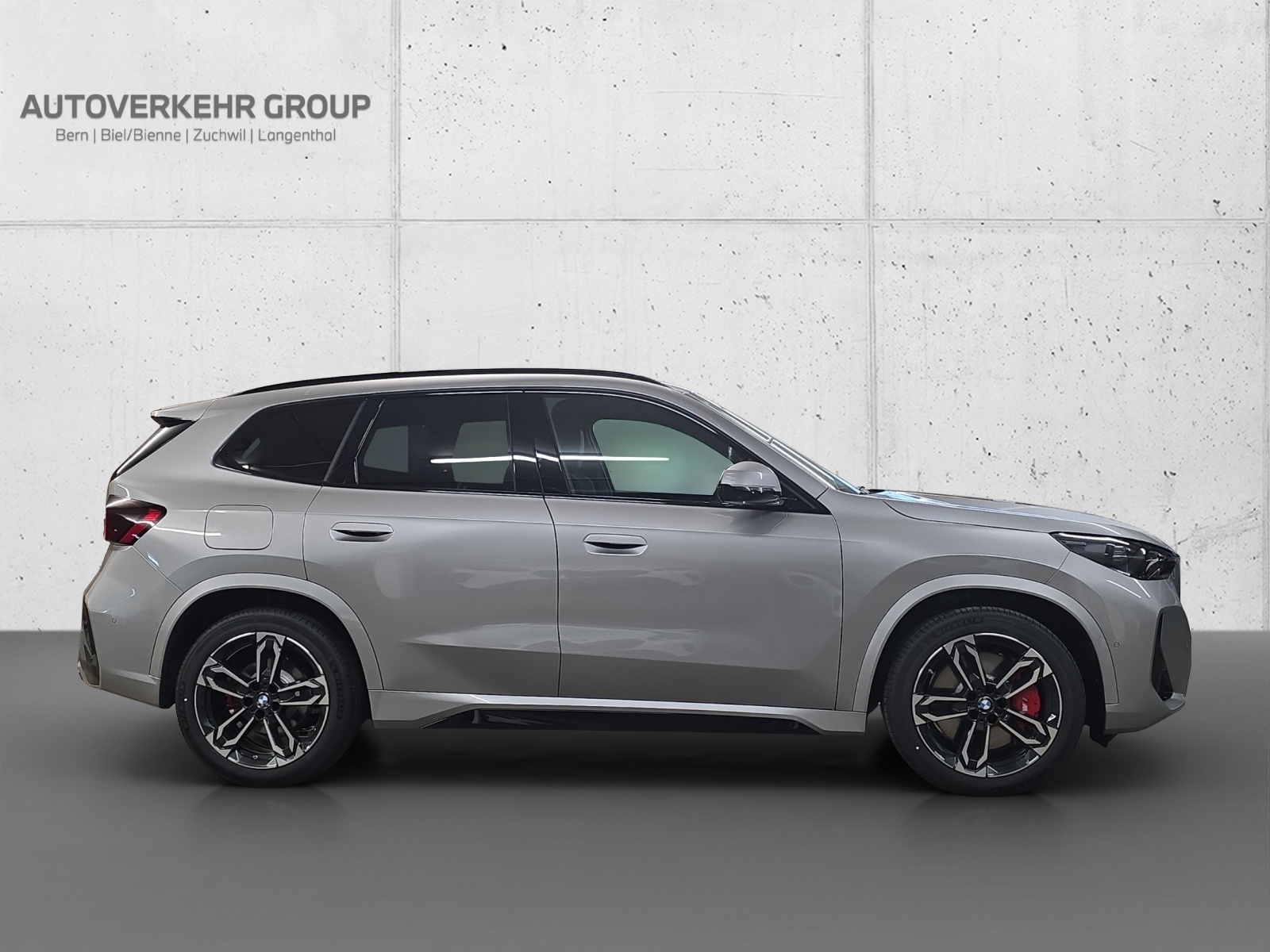 BMW X1 xDrive 23i 48V M Sport Pro-showroom-element-3