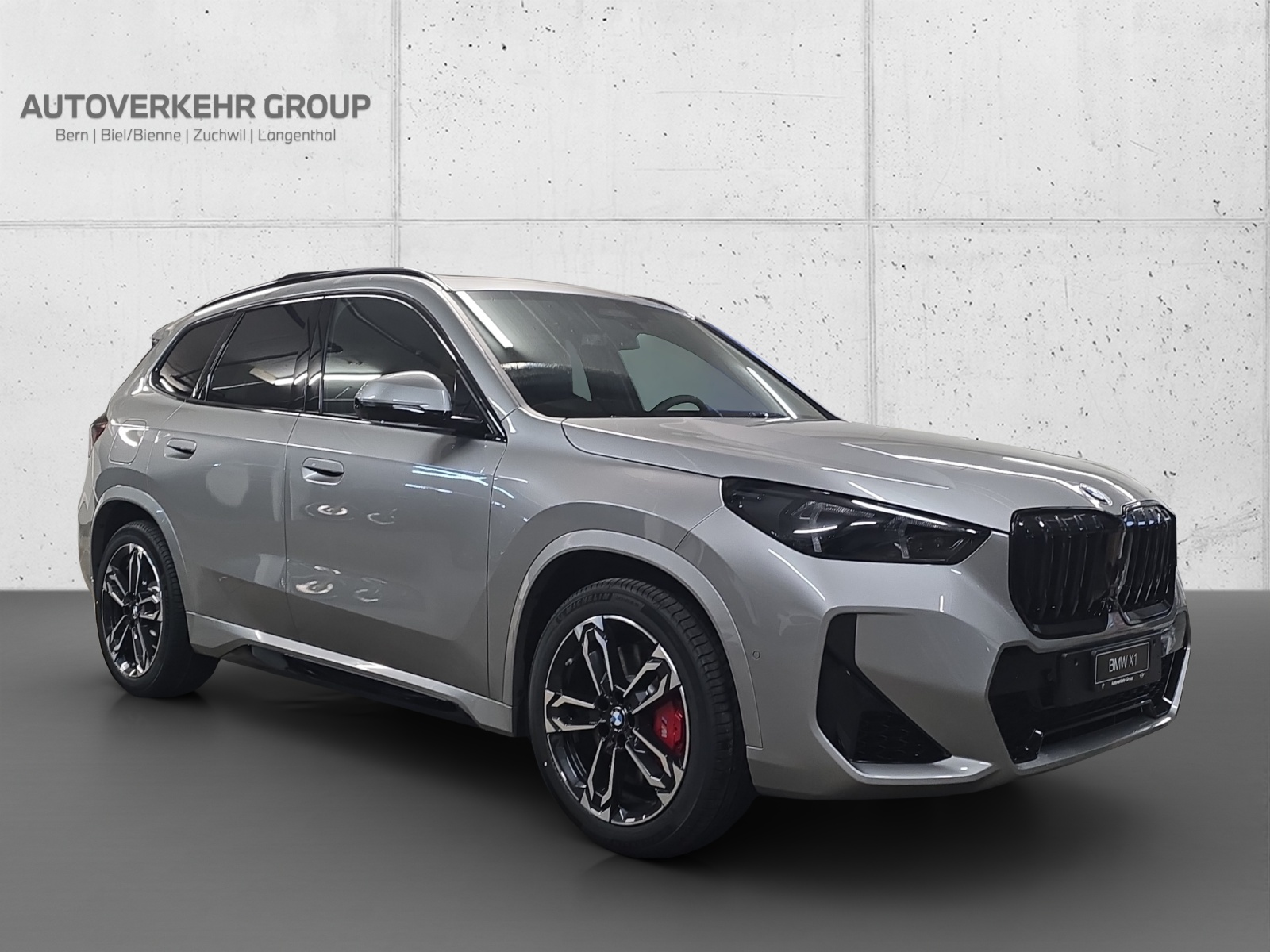 BMW X1 xDrive 23i 48V M Sport Pro-showroom-element-2