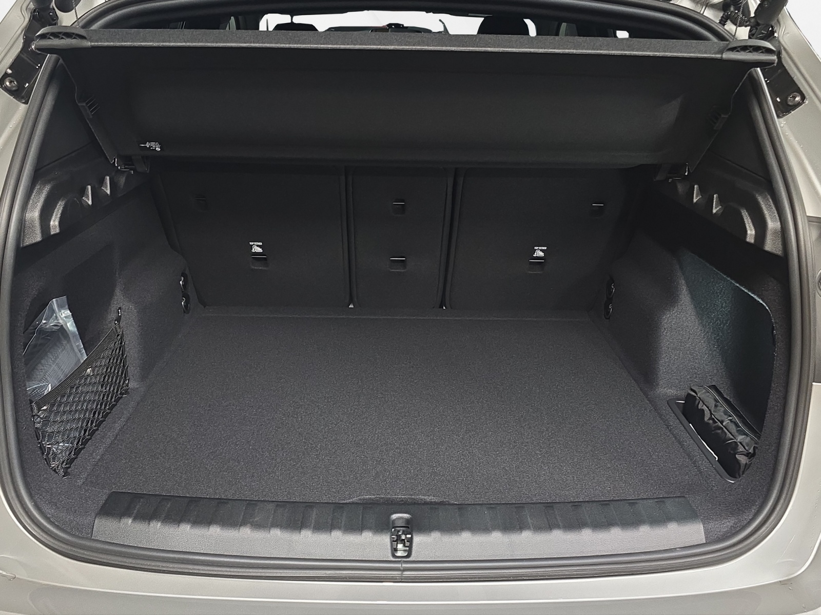 BMW X1 xDrive 23i 48V M Sport Pro-image-19