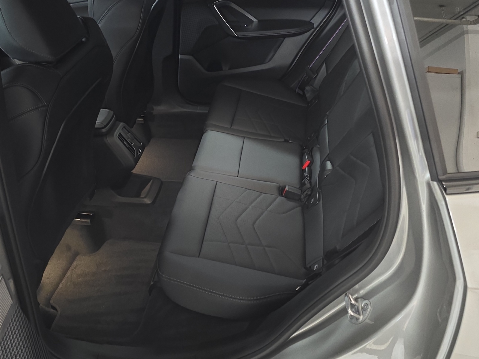 BMW X1 xDrive 23i 48V M Sport Pro-image-18