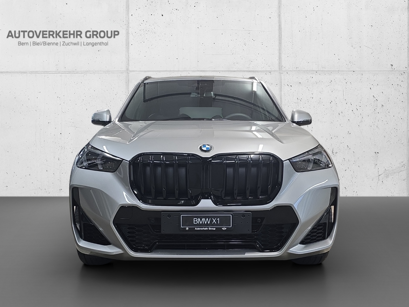 BMW X1 xDrive 23i 48V M Sport Pro-showroom-element-1