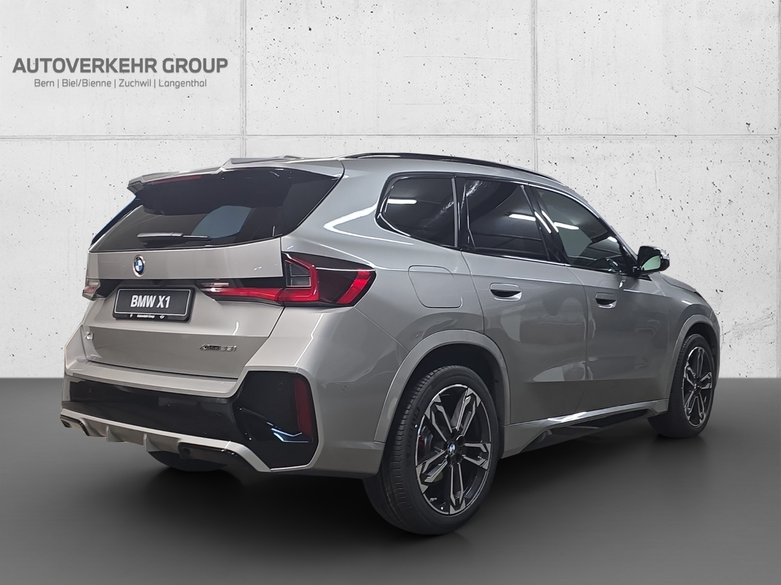 BMW X1 xDrive 23i 48V M Sport Pro-image-4