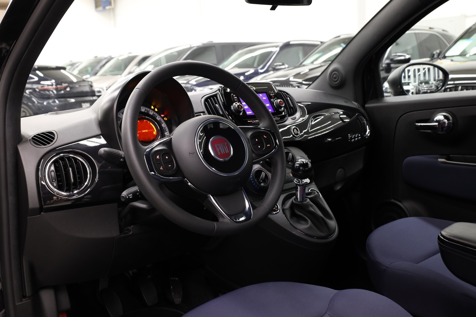 FIAT 500 1.0 Hybrid Cult-image-10