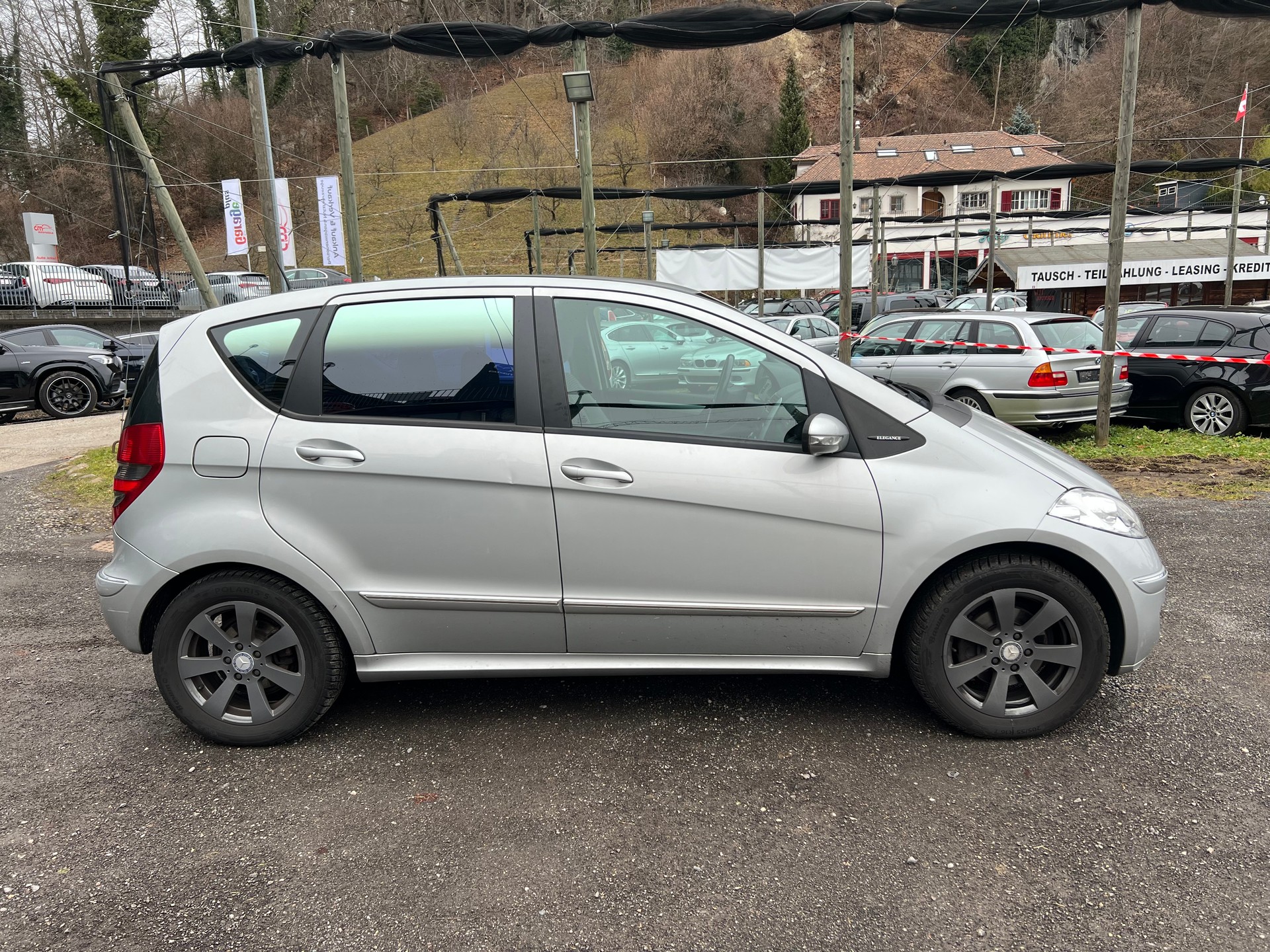 MERCEDES-BENZ A 200 Avantgarde-image-3