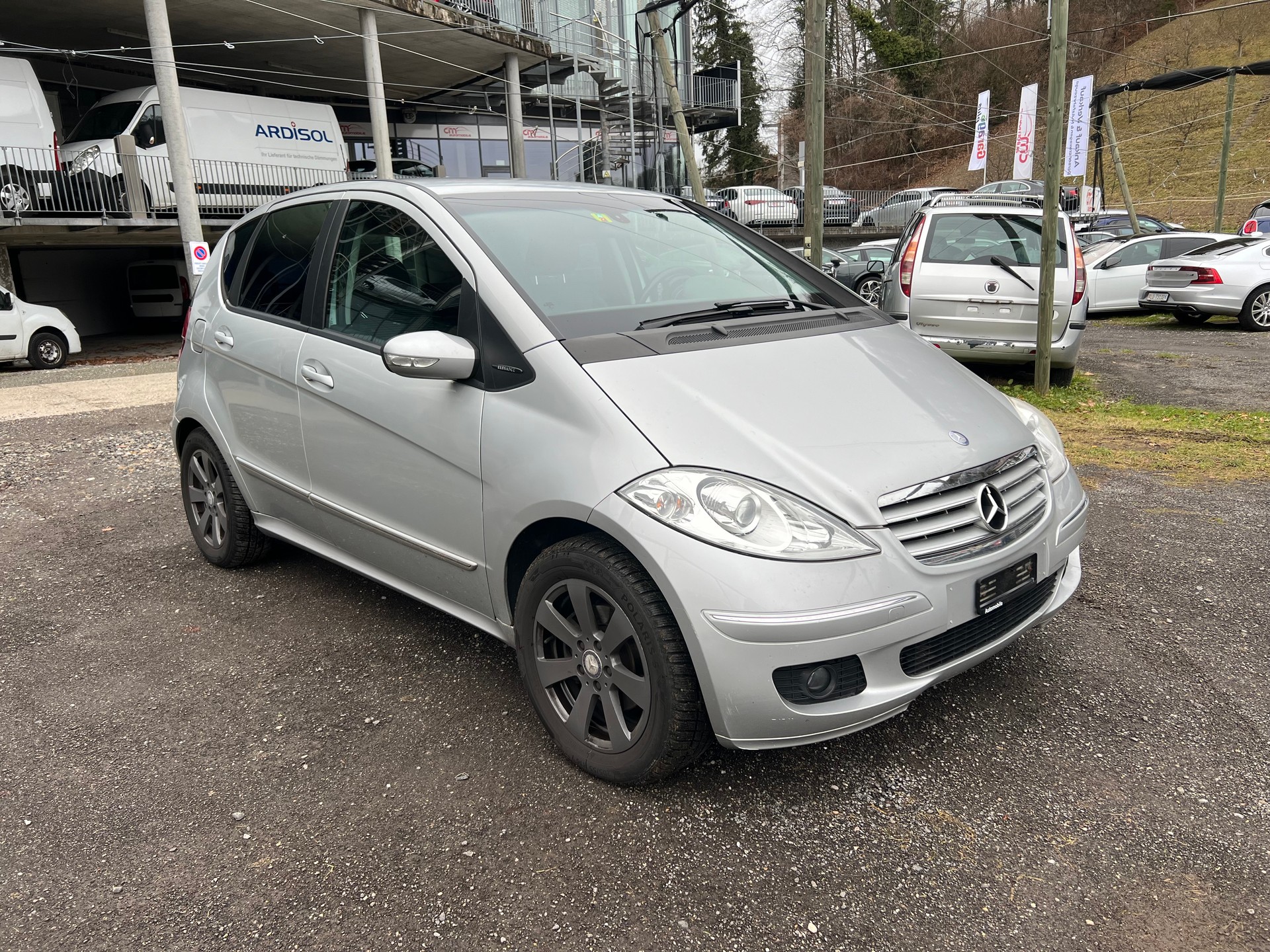 MERCEDES-BENZ A 200 Avantgarde-image-2