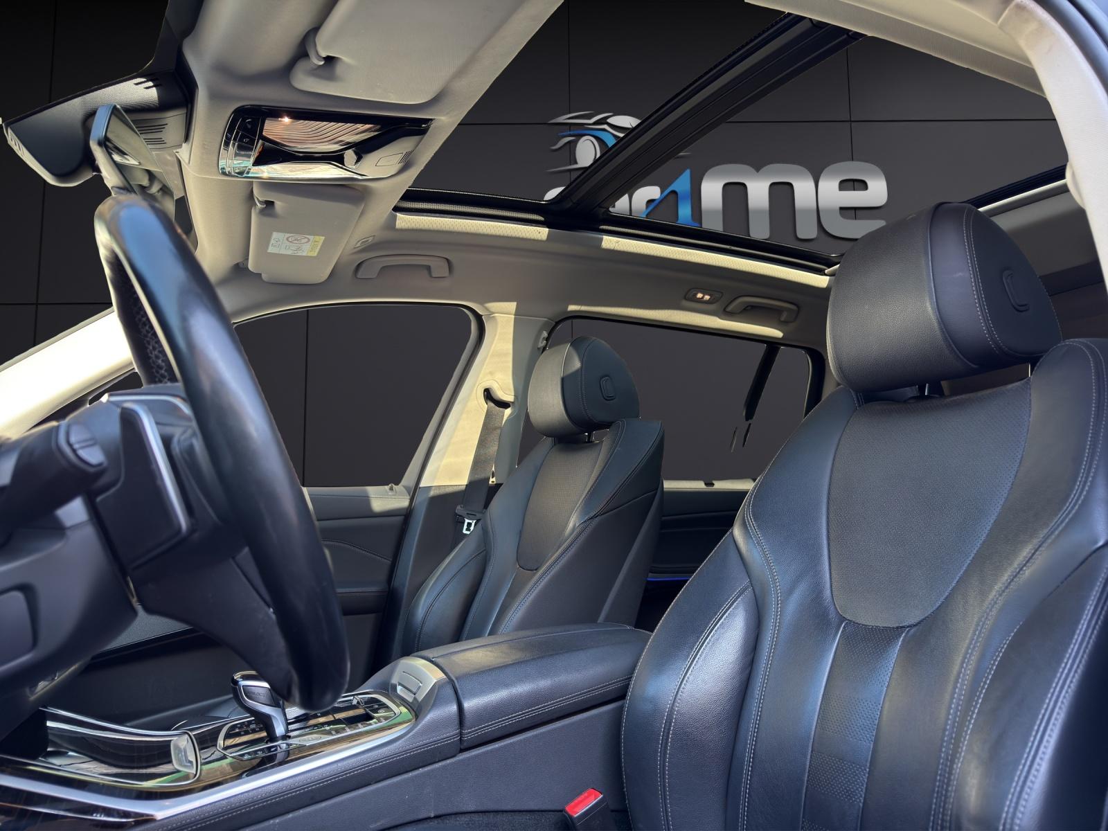 BMW X7 30d xDrive SAG 6 Plätzer, El. abschwenkbare Anhängerkupplung usw...-image-10