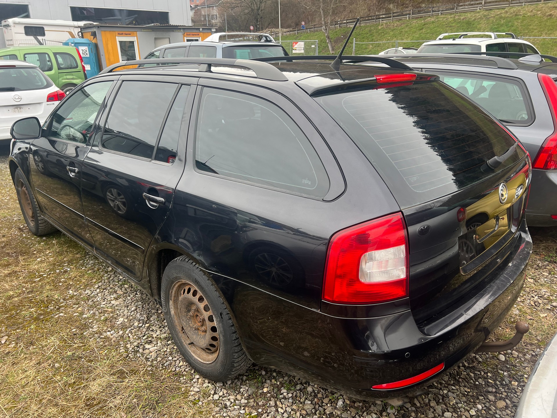 SKODA Octavia Combi 1.8 TSI Laurin & Klement 4x4-image-2