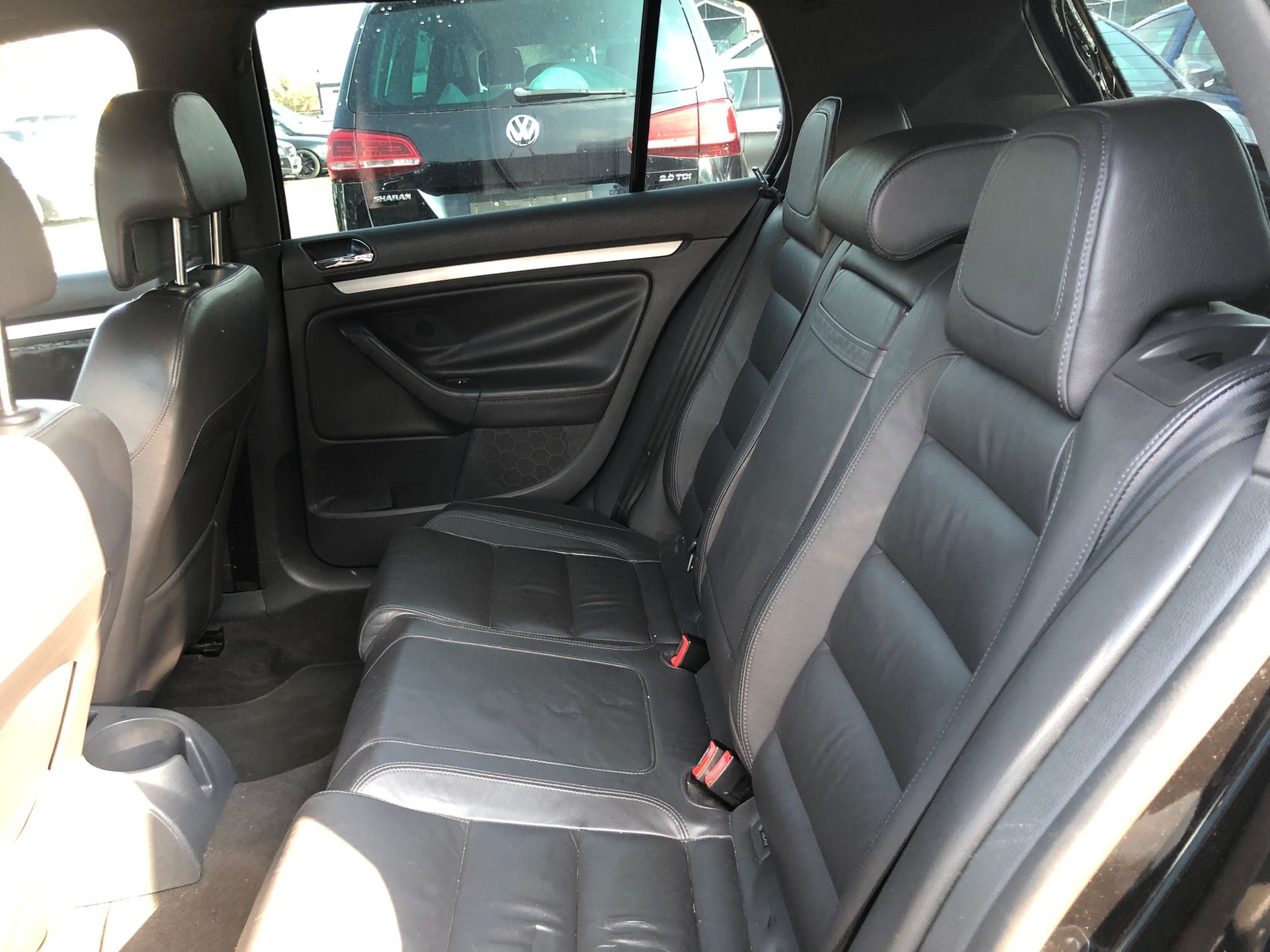 VW Golf 2.0 TFSI GTI-image-3