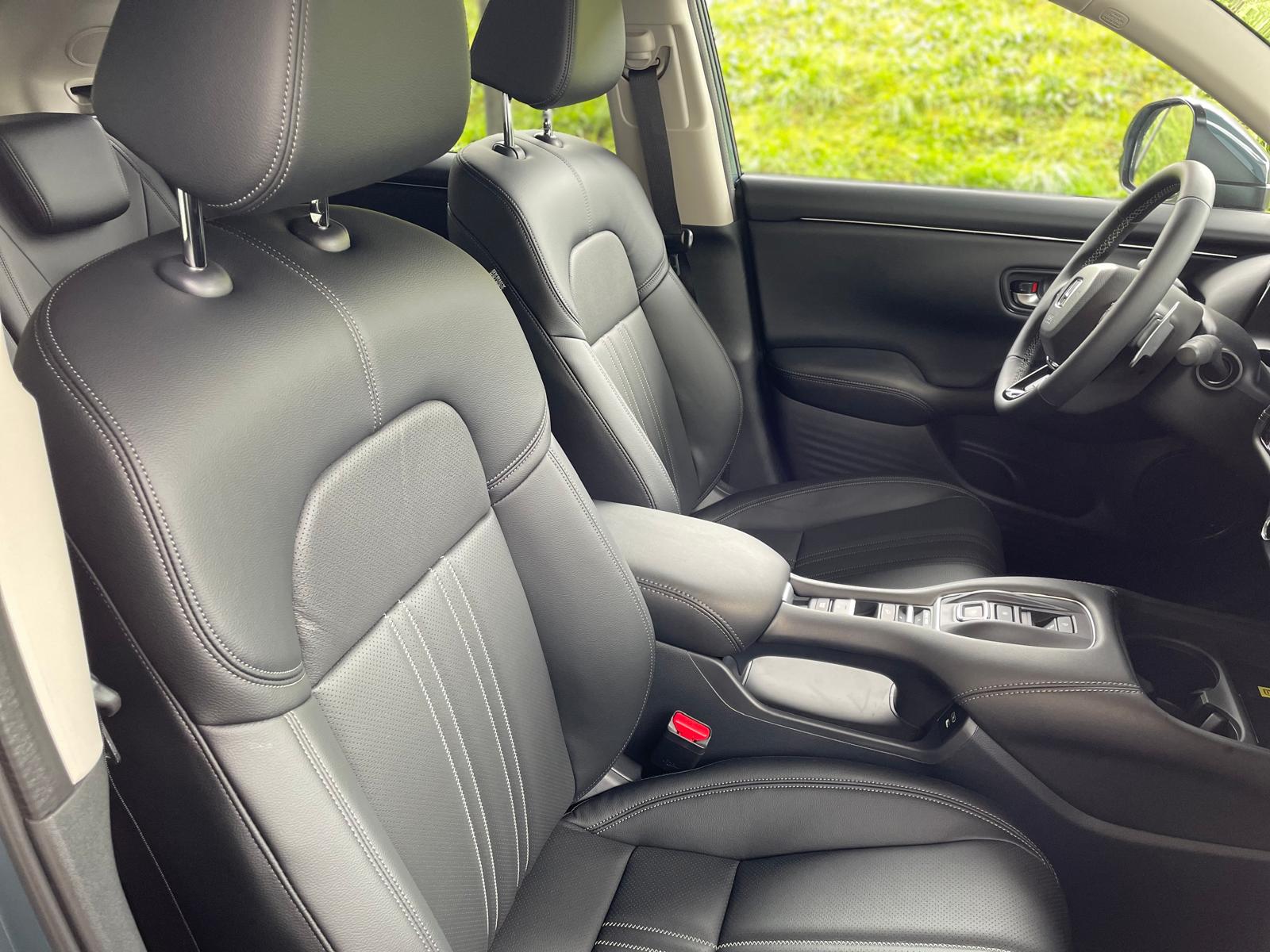 HONDA ZR-V 2.0i MMD Hybrid Advance Automatic-image-8