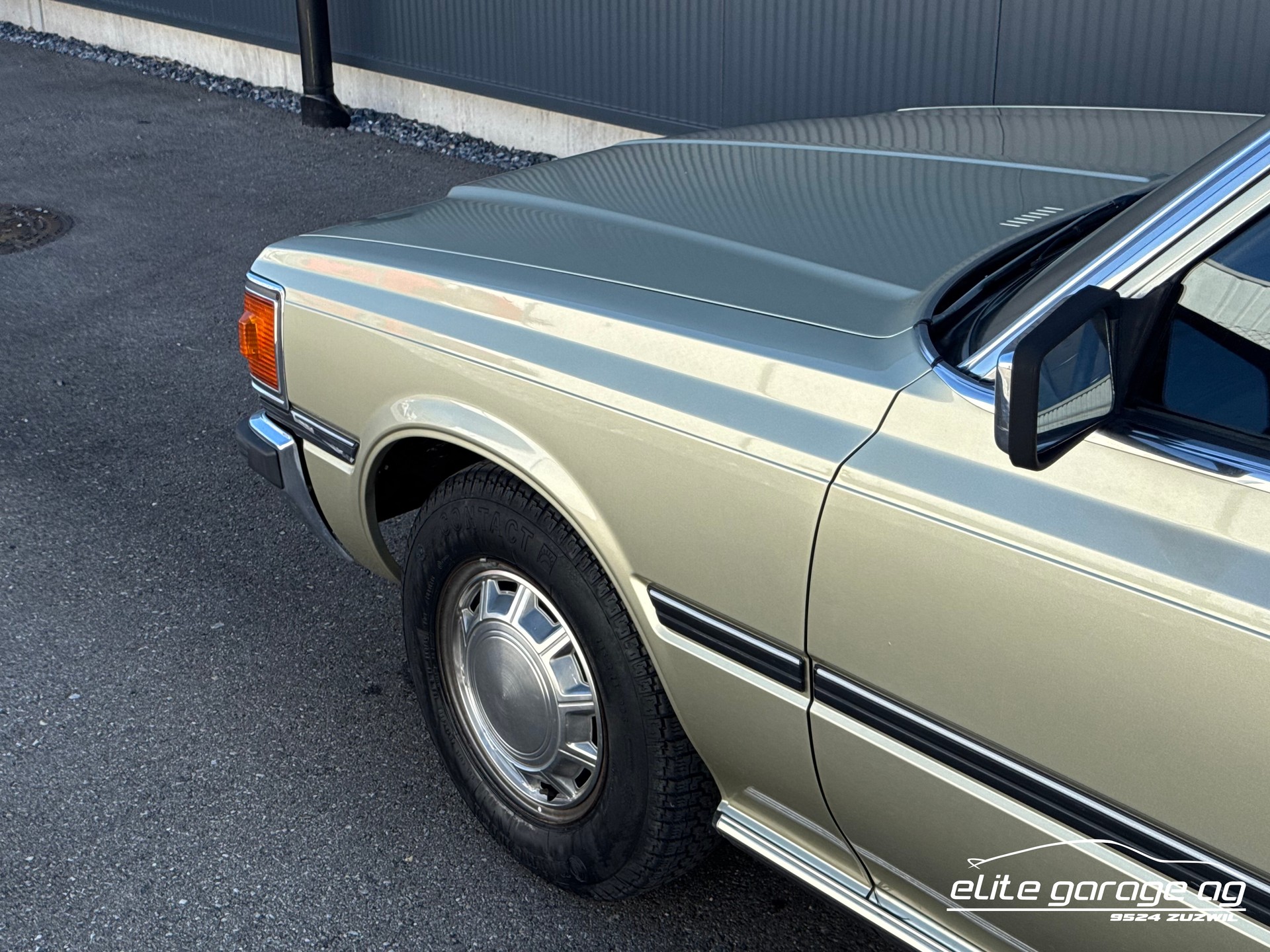 TOYOTA Crown 2800i Station-image-6