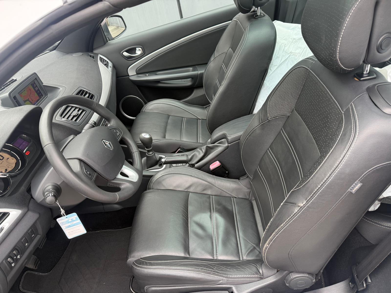 RENAULT Mégane CC 1.4 16V Turbo Dynamique-image-13