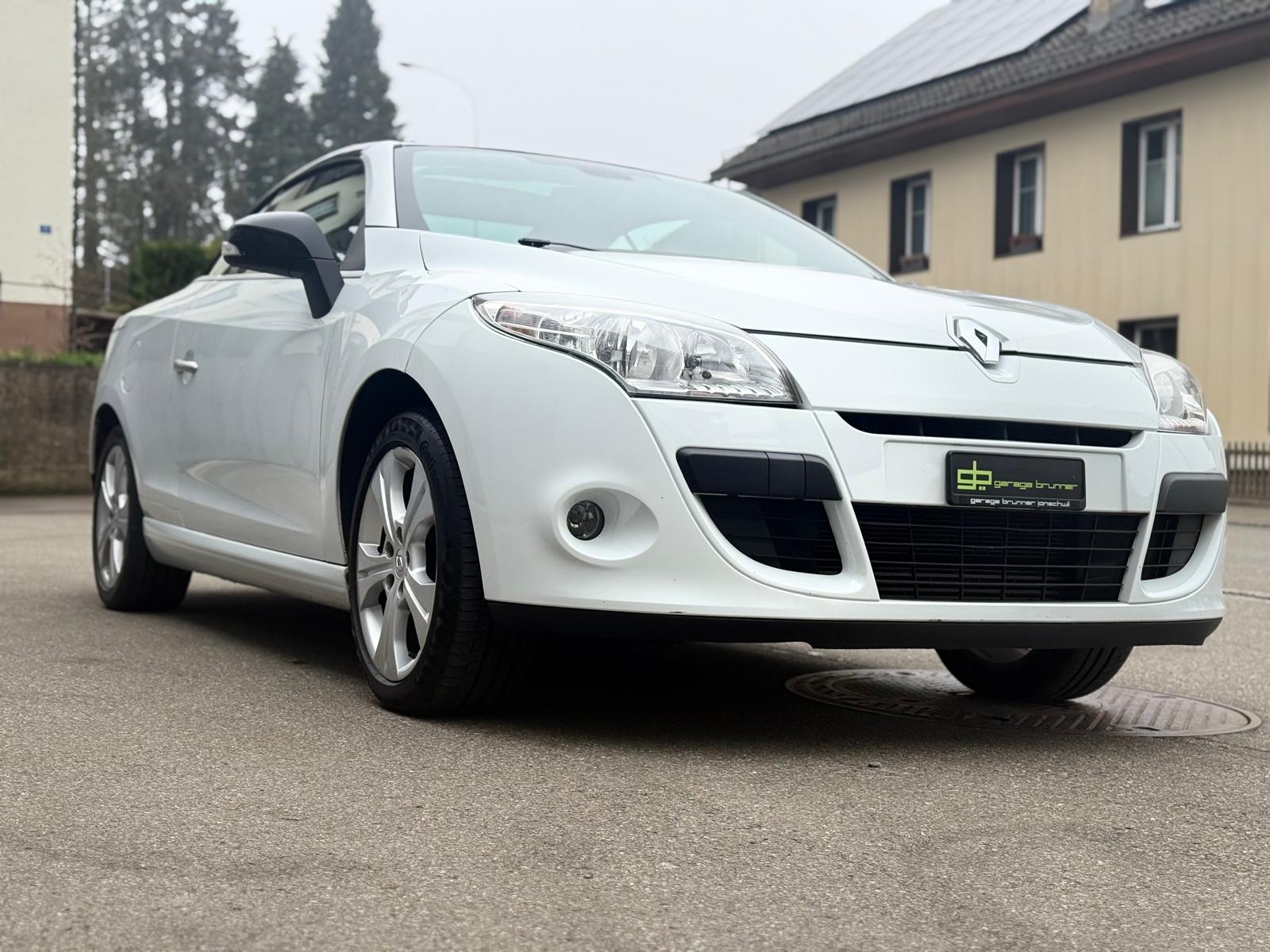 RENAULT Mégane CC 1.4 16V Turbo Dynamique-image-3