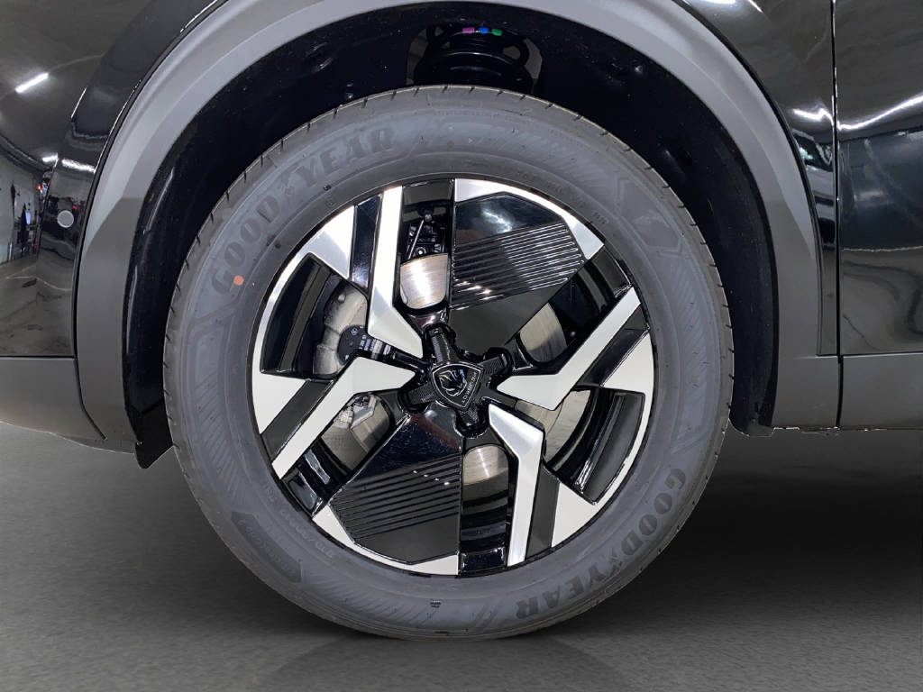 PEUGEOT 2008 1.2 Hybrid 145 GT-image-14