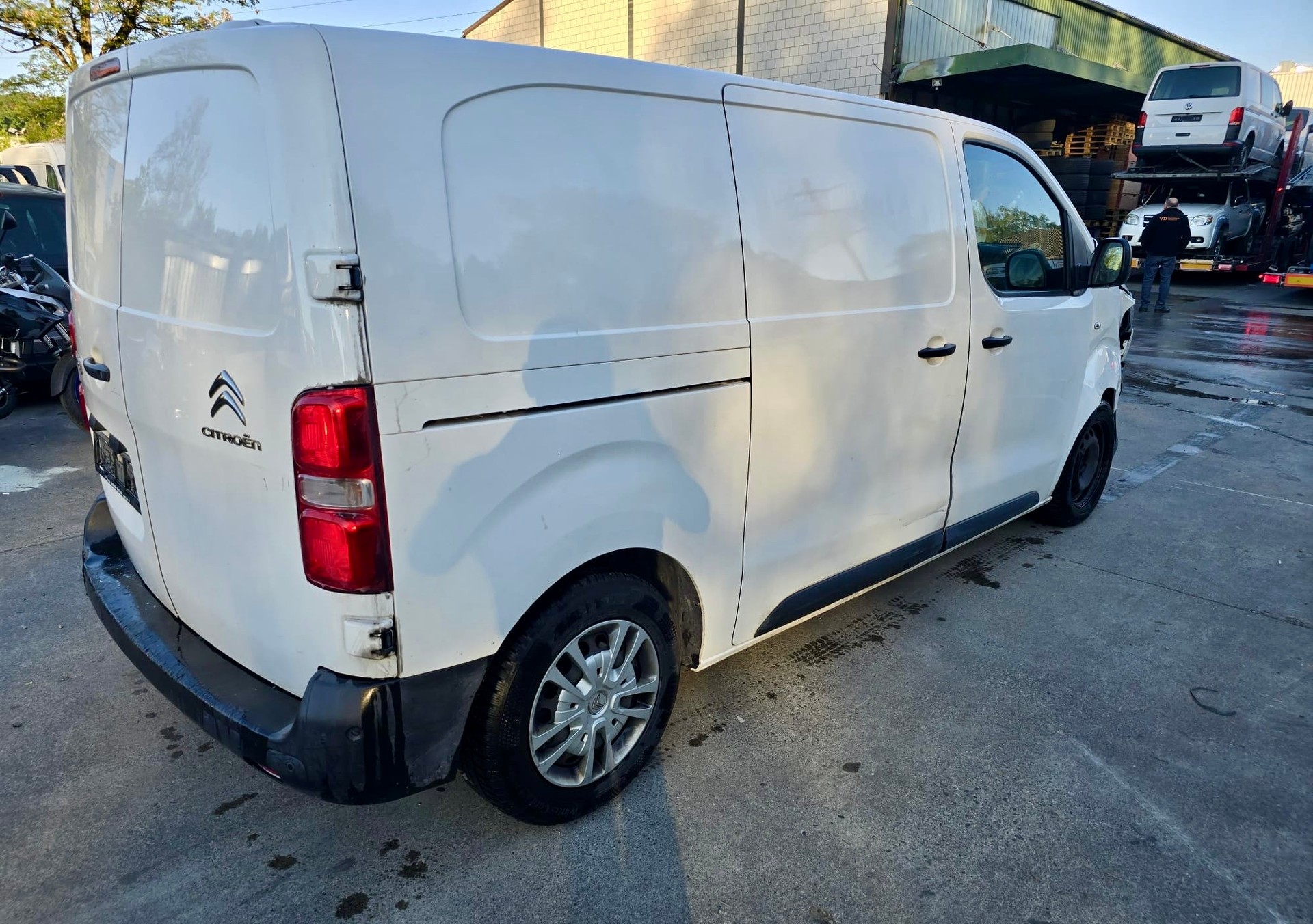 CITROEN Jumpy 2.0 BlueHDi 120 M Club EAT8-image-5