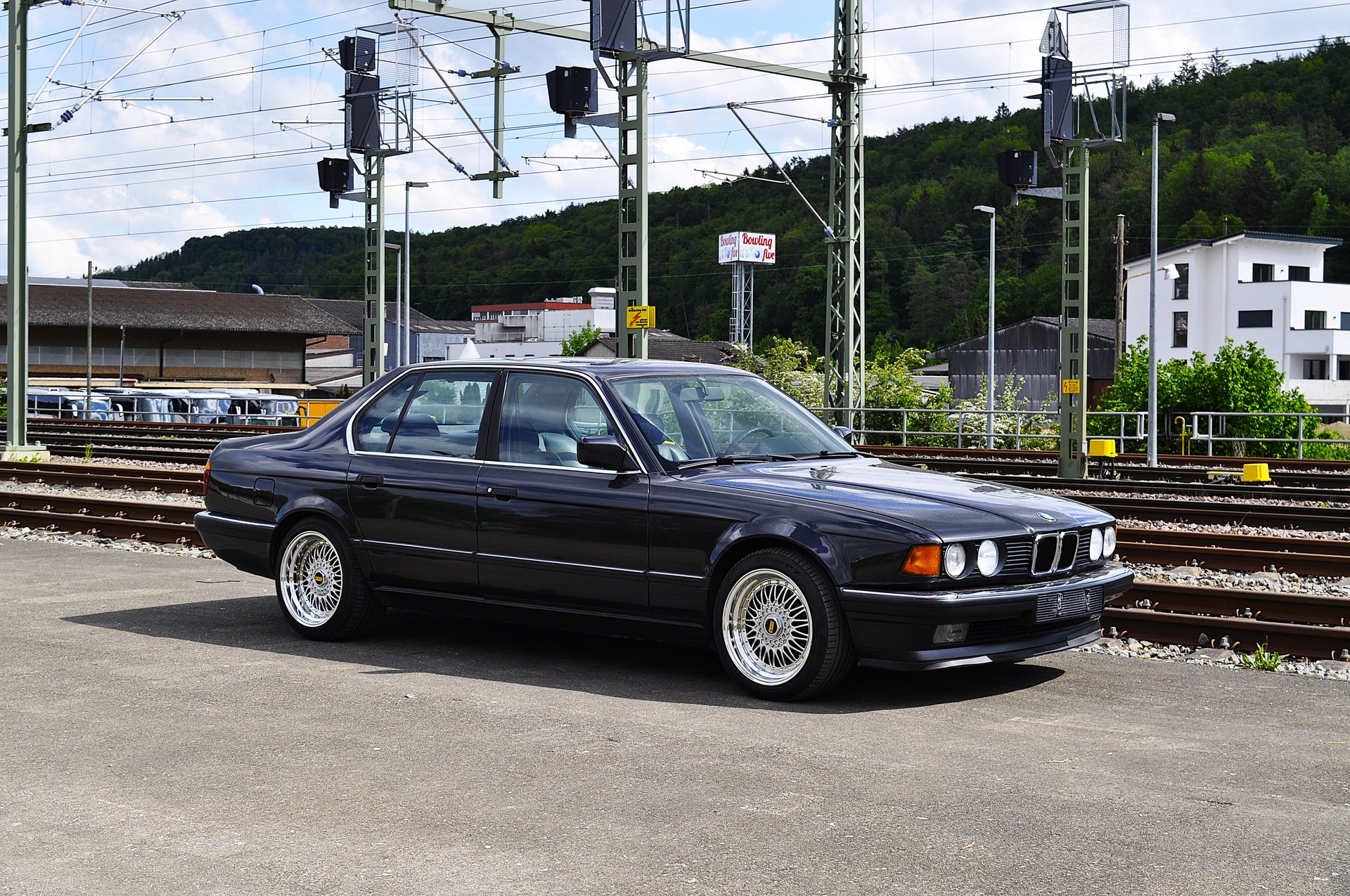 BMW 730i