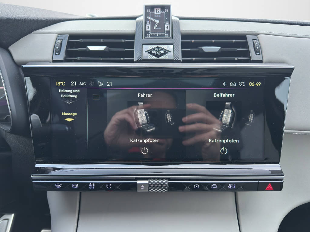 DS AUTOMOBILES DS7 1.6 E-Tense 360PS La Première 4x4-image-15
