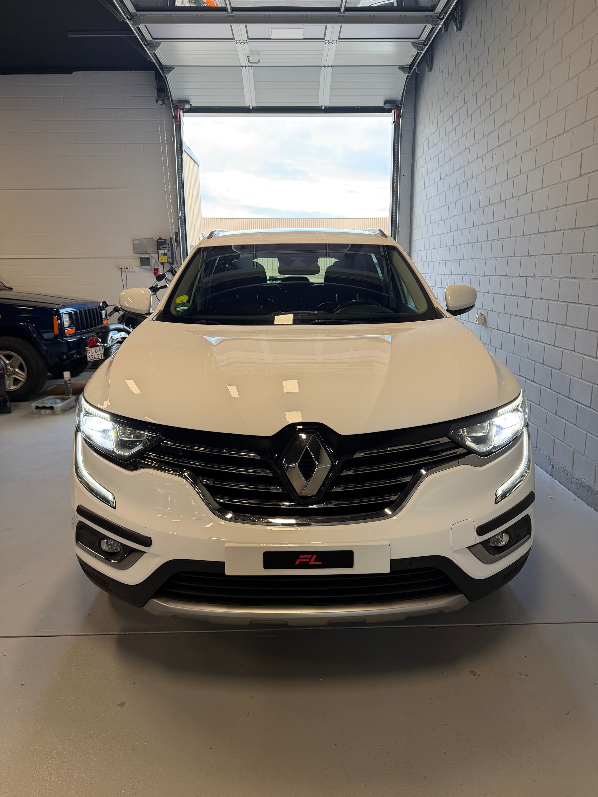RENAULT Koleos 2.0 dCi Zen 4x4-image-3