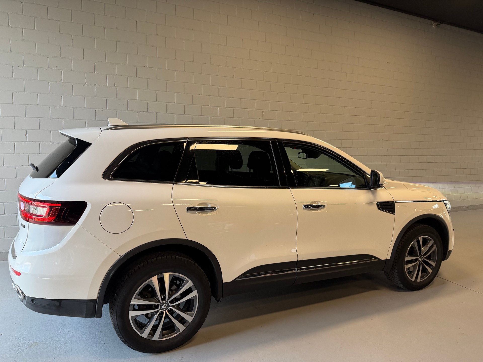 RENAULT Koleos 2.0 dCi Zen 4x4-image-1