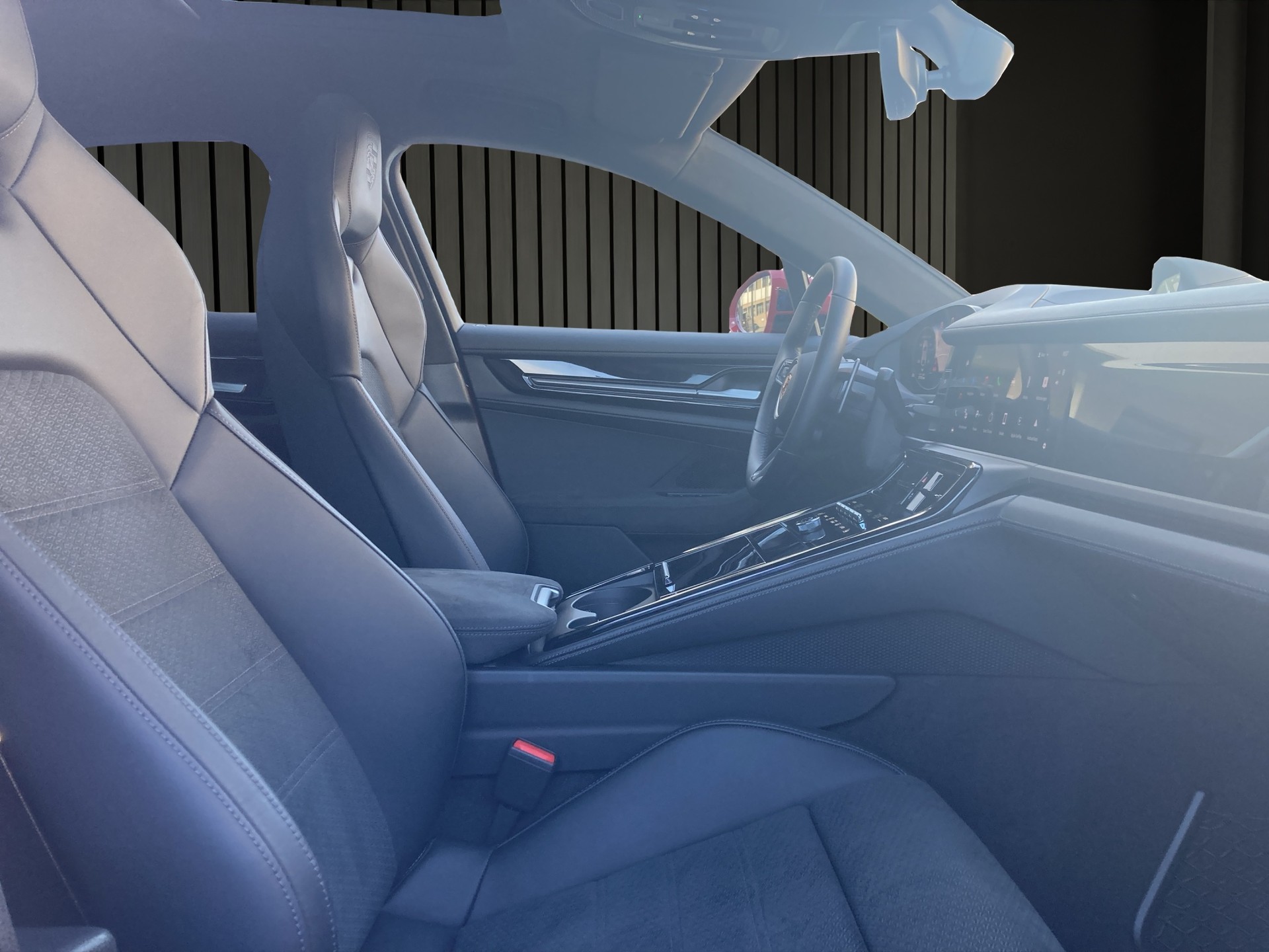 PORSCHE Panamera GTS-image-15