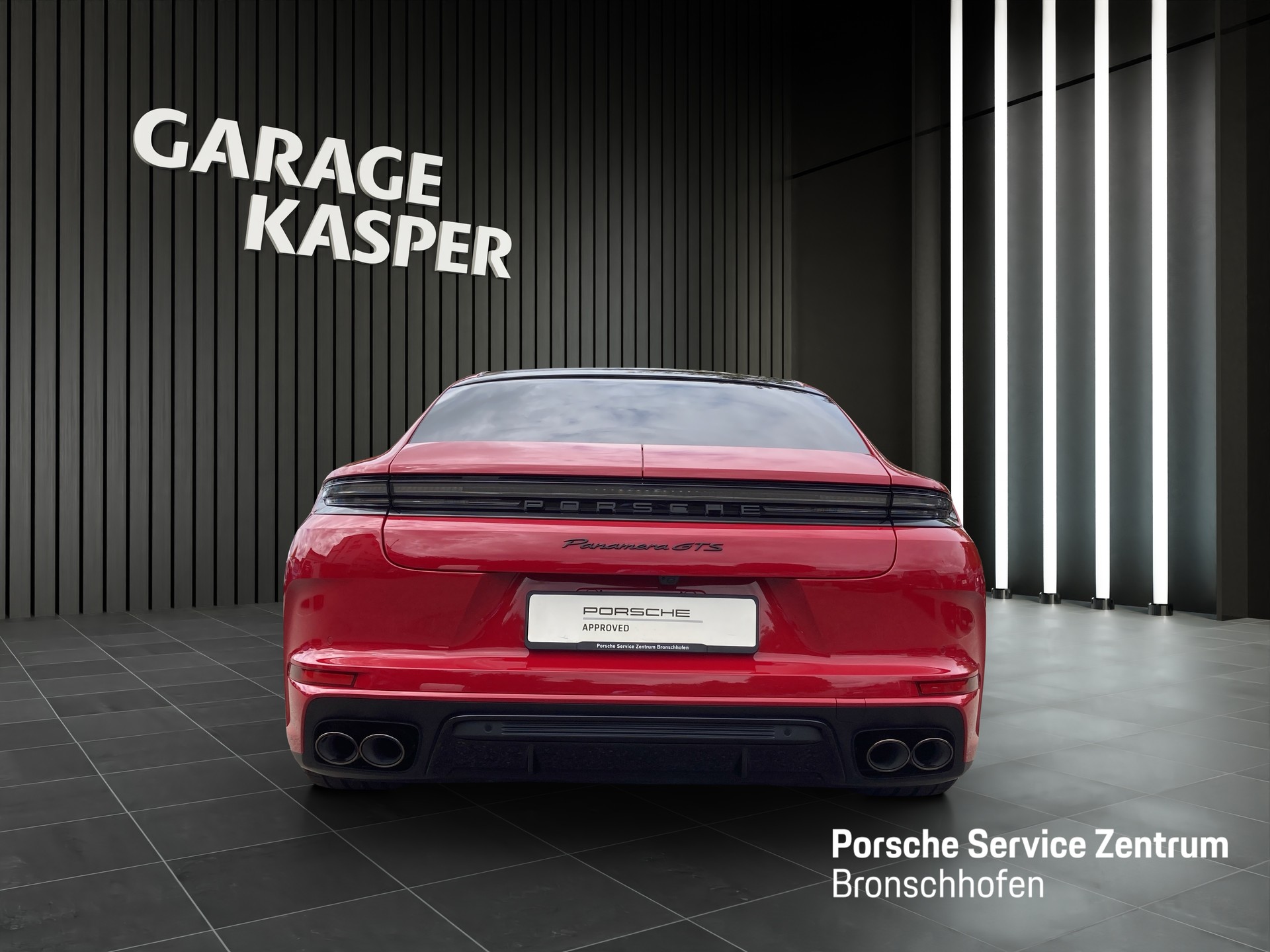 PORSCHE Panamera GTS-showroom-element-3