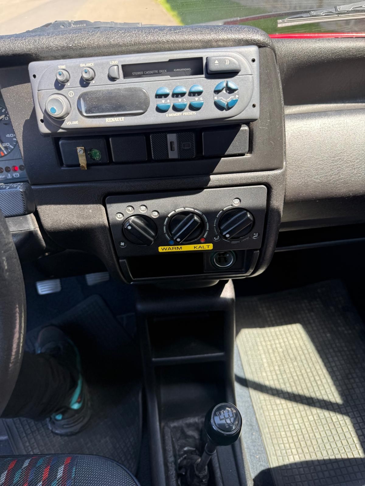 VW Polo 1300 CL-image-8
