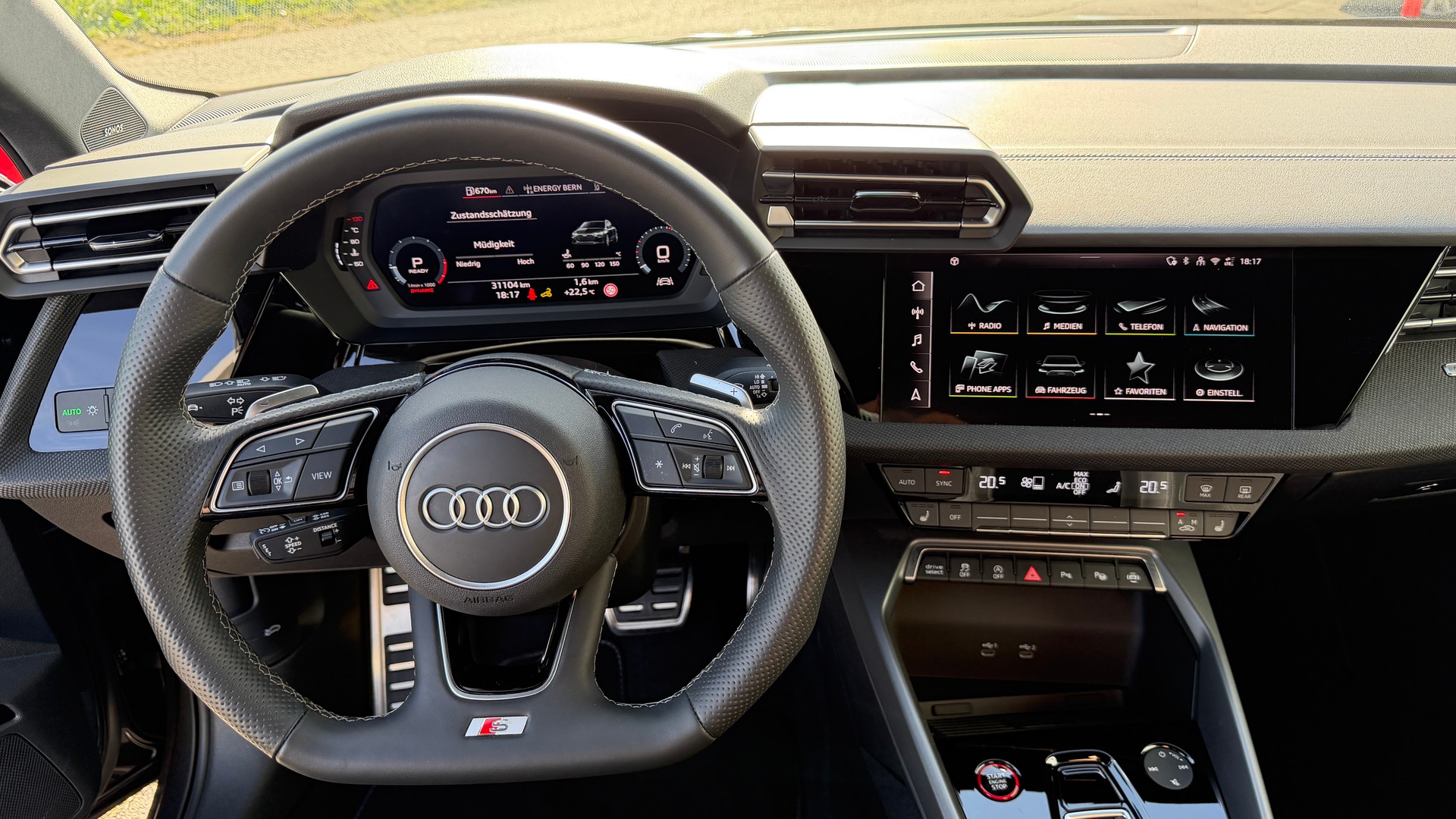 AUDI S3 Sportback TFSI quattro S-tronic Akrapovič Faclift-image-22