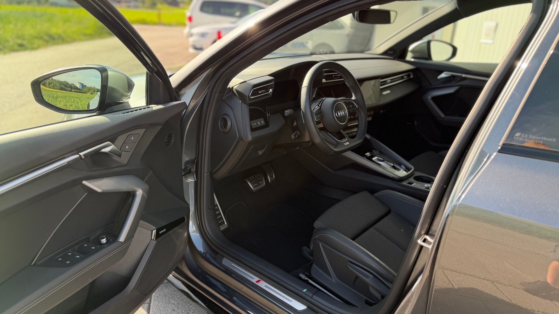 AUDI S3 Sportback TFSI quattro S-tronic Akrapovič Faclift-image-11