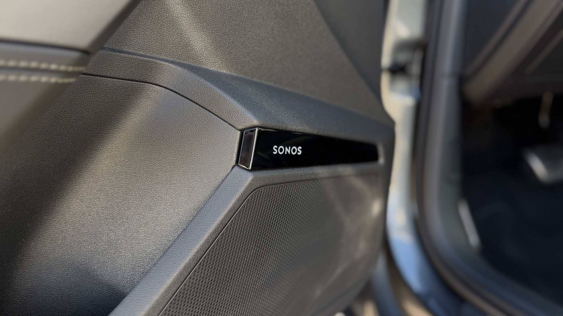 AUDI S3 Sportback TFSI quattro S-tronic Akrapovič Faclift-image-15
