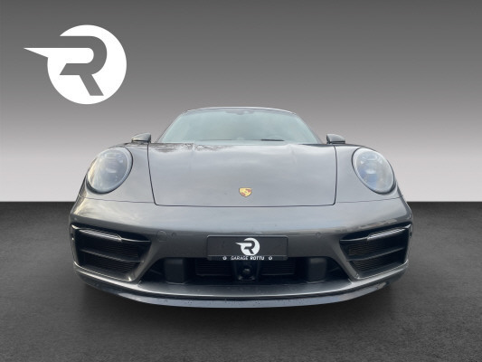 PORSCHE 911 Carrera 4S-image-1