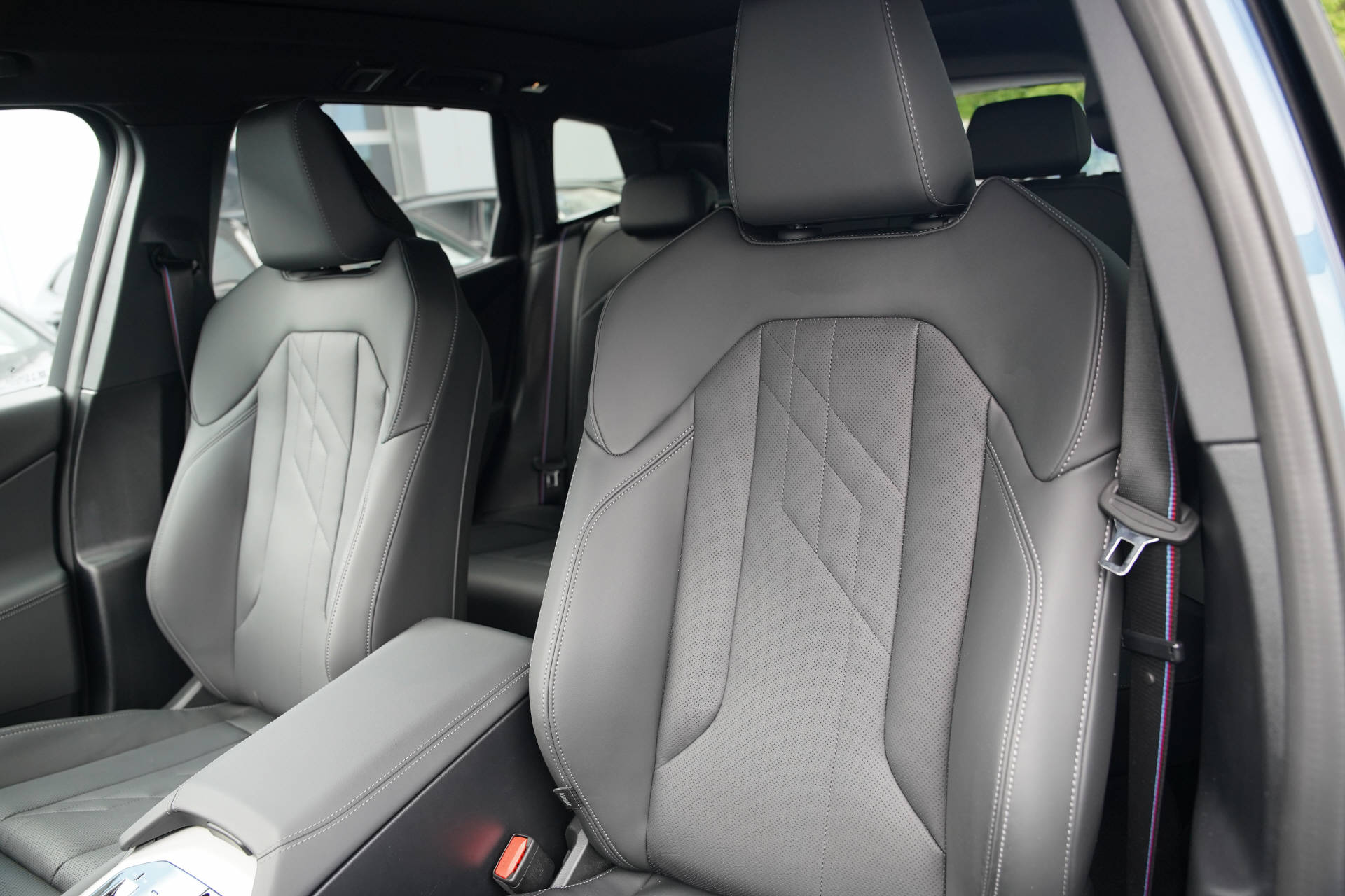 BMW X3 xDrive M50 48V M Sport Pro-image-9