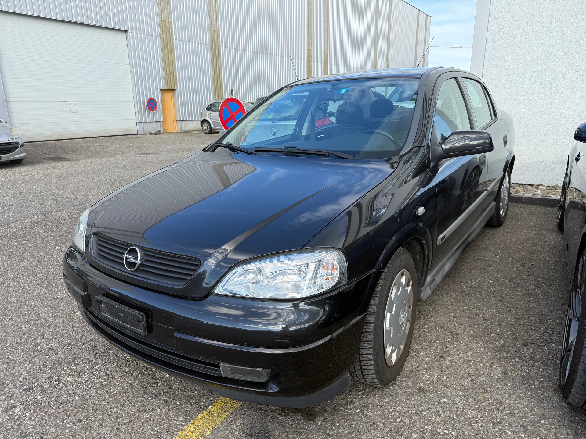 OPEL Astra 1.8i 16V Comfort-image-2