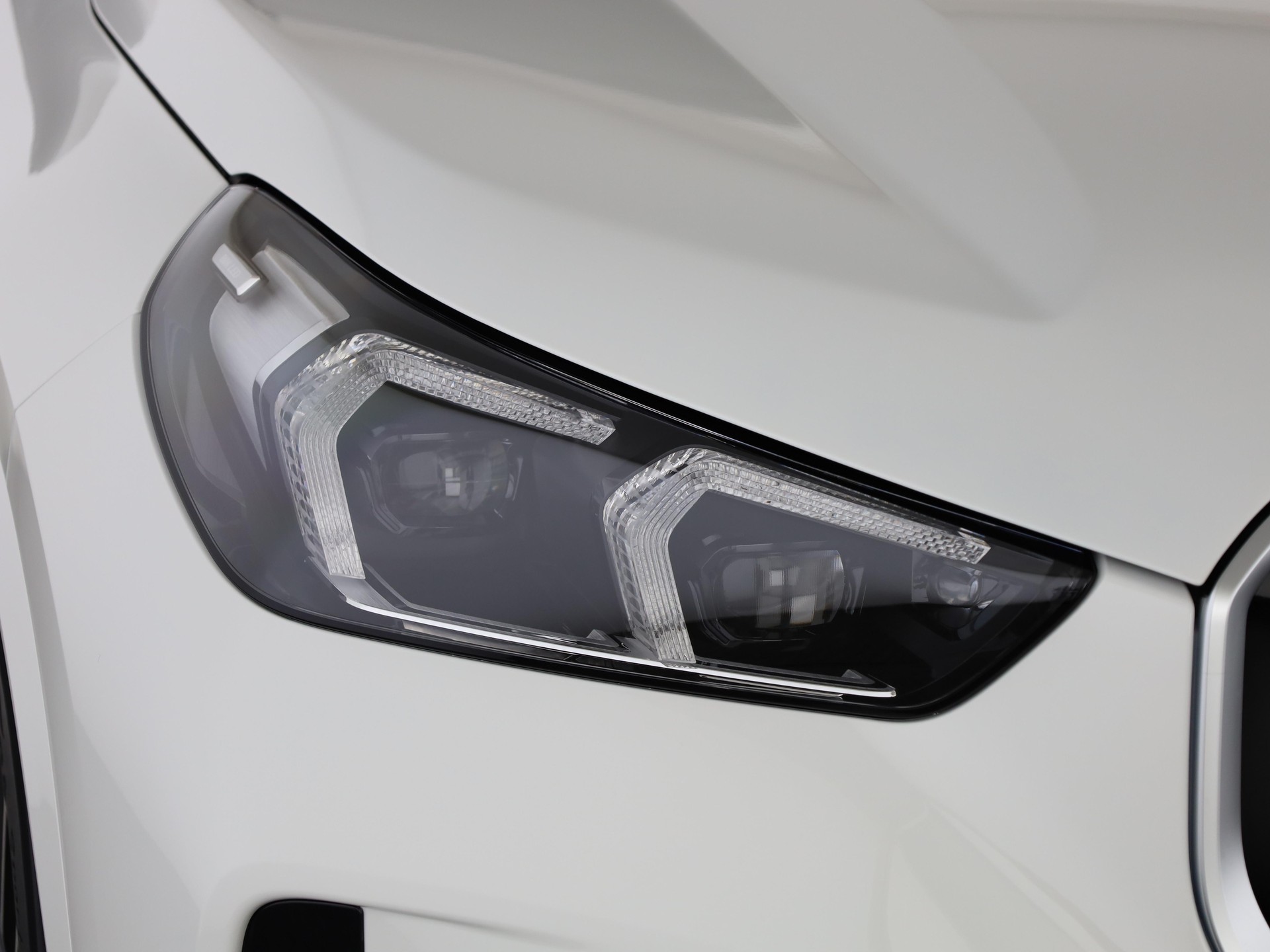 BMW X1 23i xDrive paddles-image-5