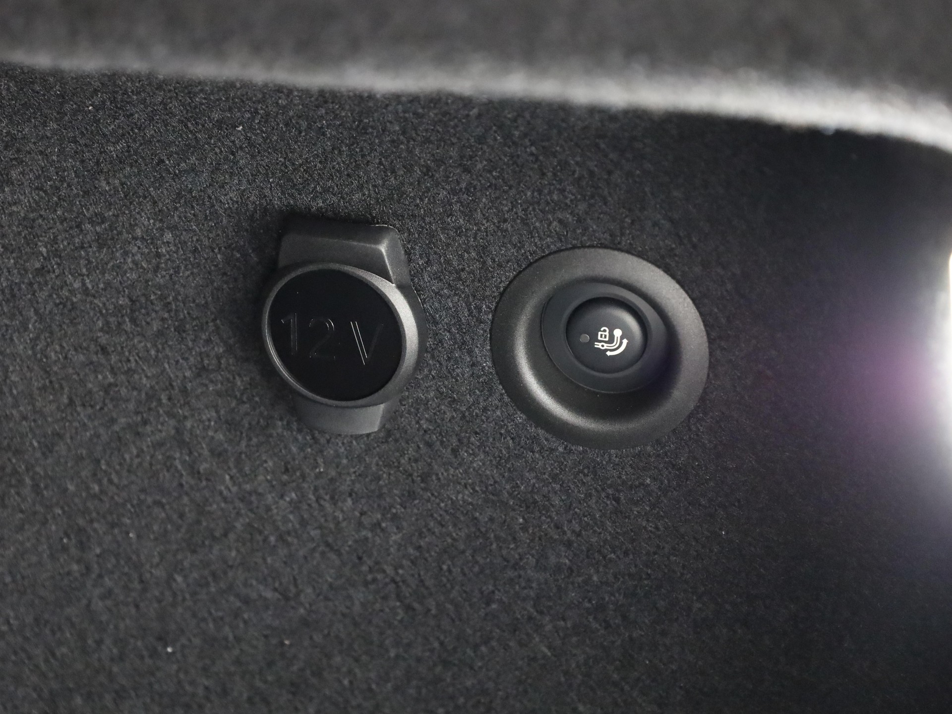 BMW X1 23i xDrive paddles-image-7