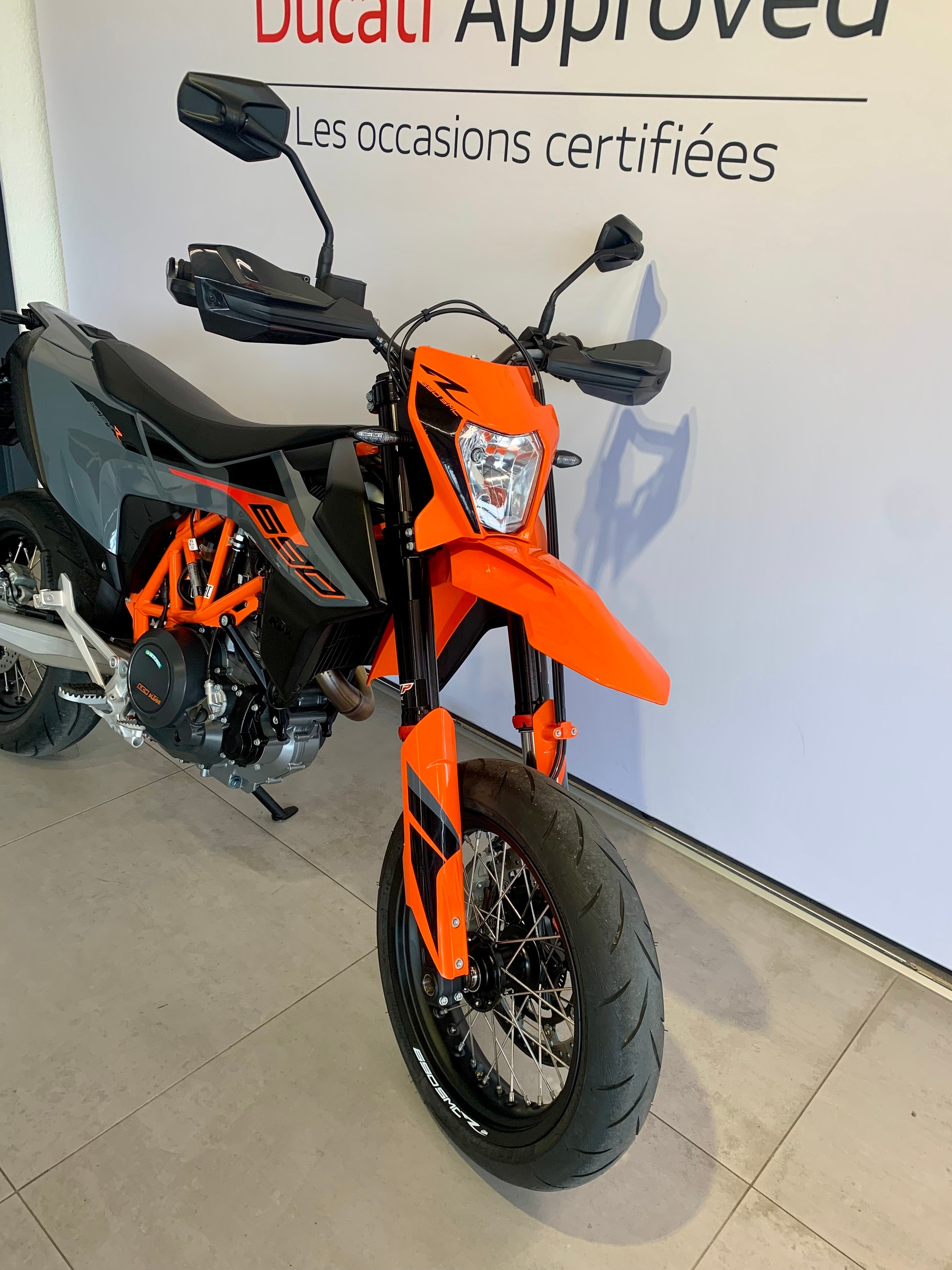 KTM 690 SMC R-image-3