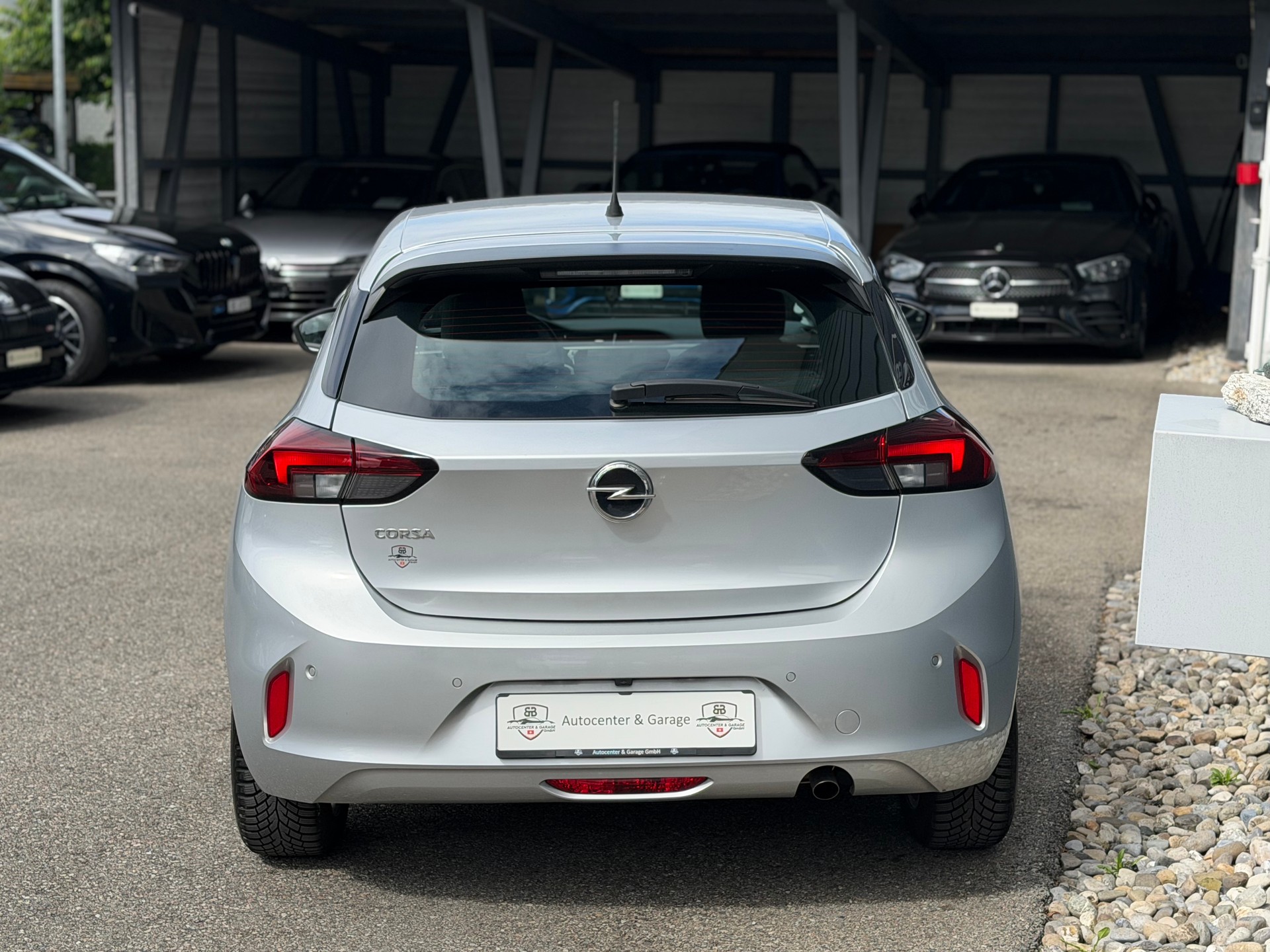 OPEL Corsa 1.2 TP Elegance-image-6