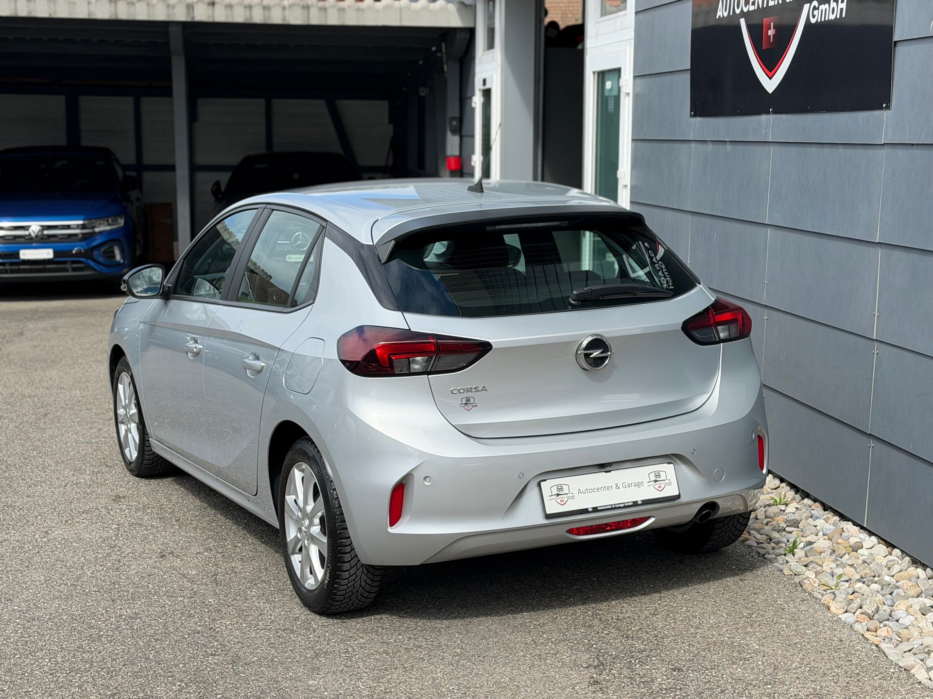 OPEL Corsa 1.2 TP Elegance-image-5