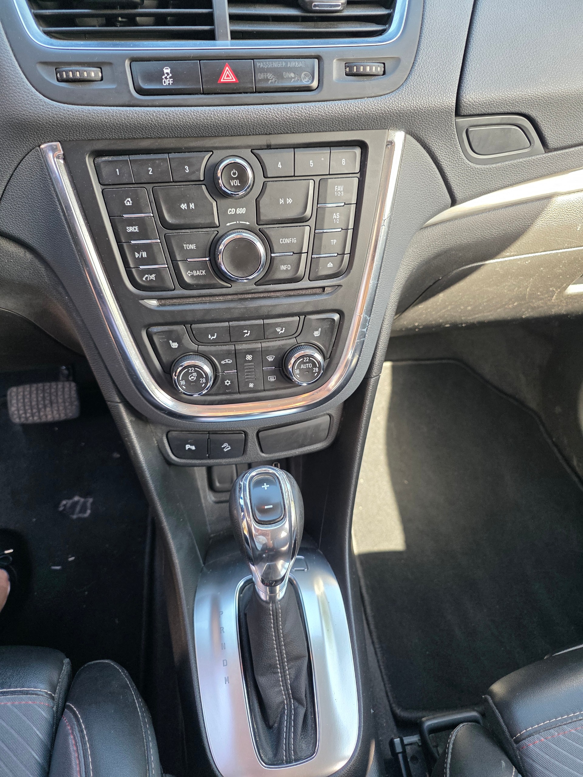 OPEL Mokka 1.4i 16V Turbo Cosmo 2WD Automatik-image-13