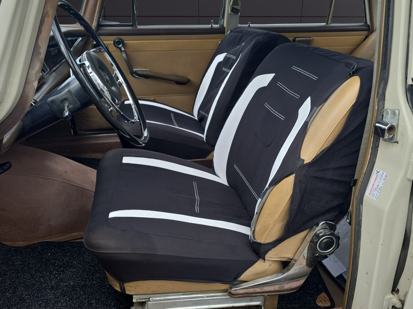 MERCEDES-BENZ 200-image-8