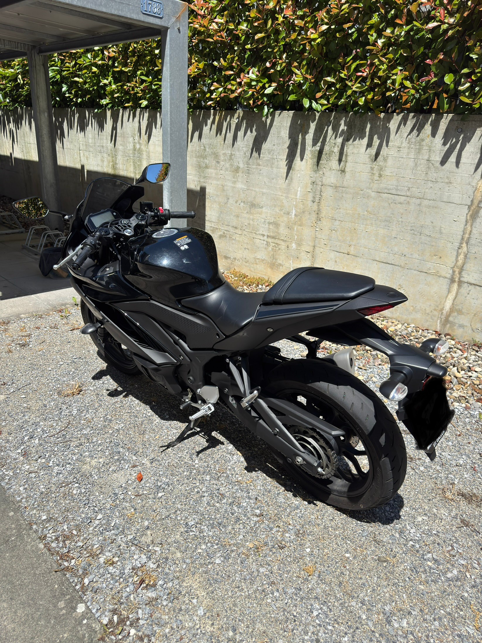 YAMAHA YZF-R3 ABS-image-2