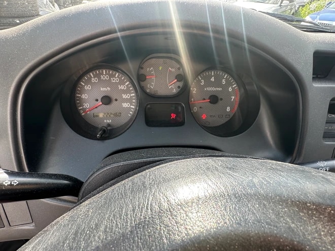 TOYOTA RAV-4 GX-image-8