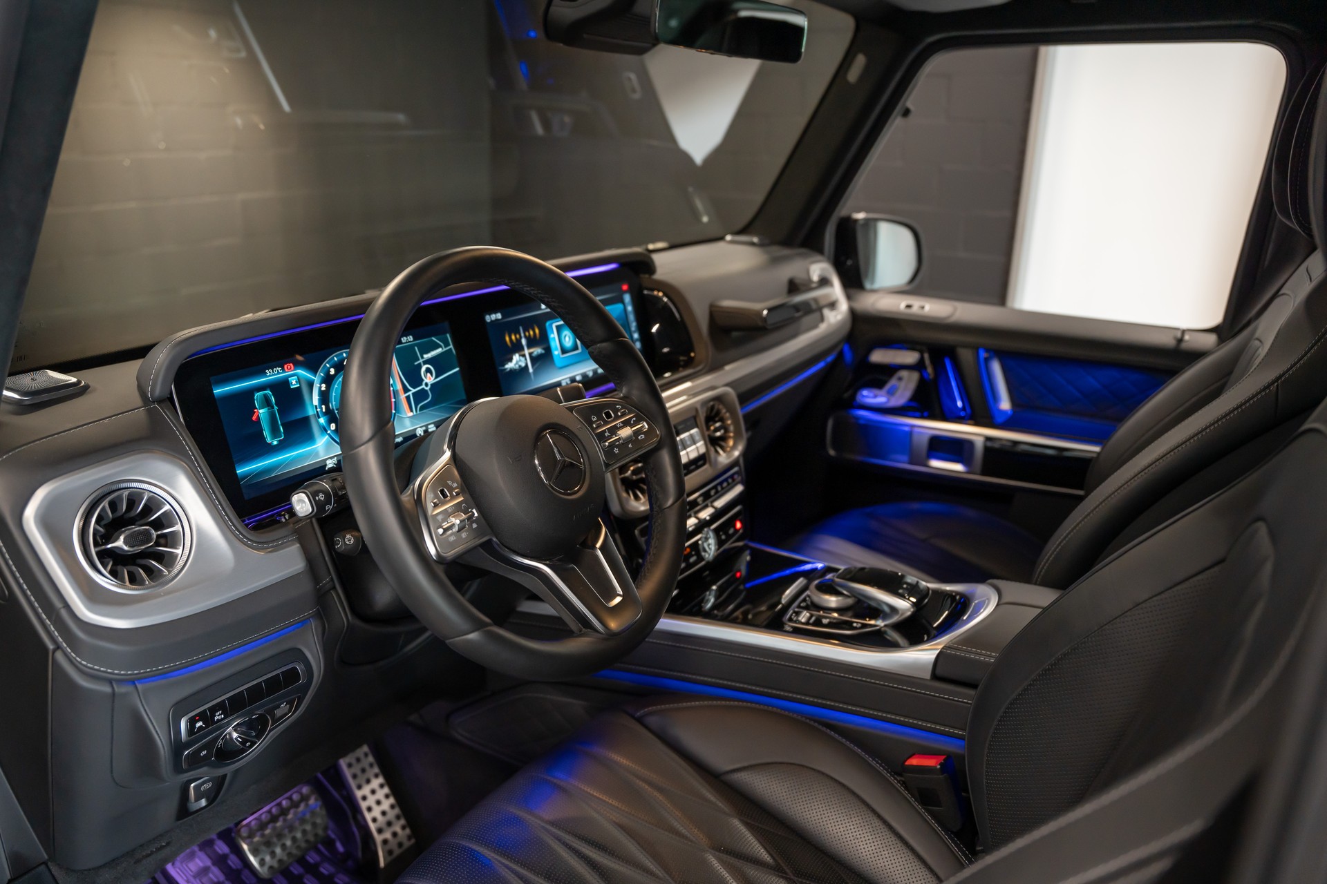 MERCEDES-BENZ G 500 AMG Line 9G-Tronic / Premium Plus Paket / Burmester / Schiebedach / Assitenzpaket / Sitzkühlung / Anhängerkupplung usm..-image-9