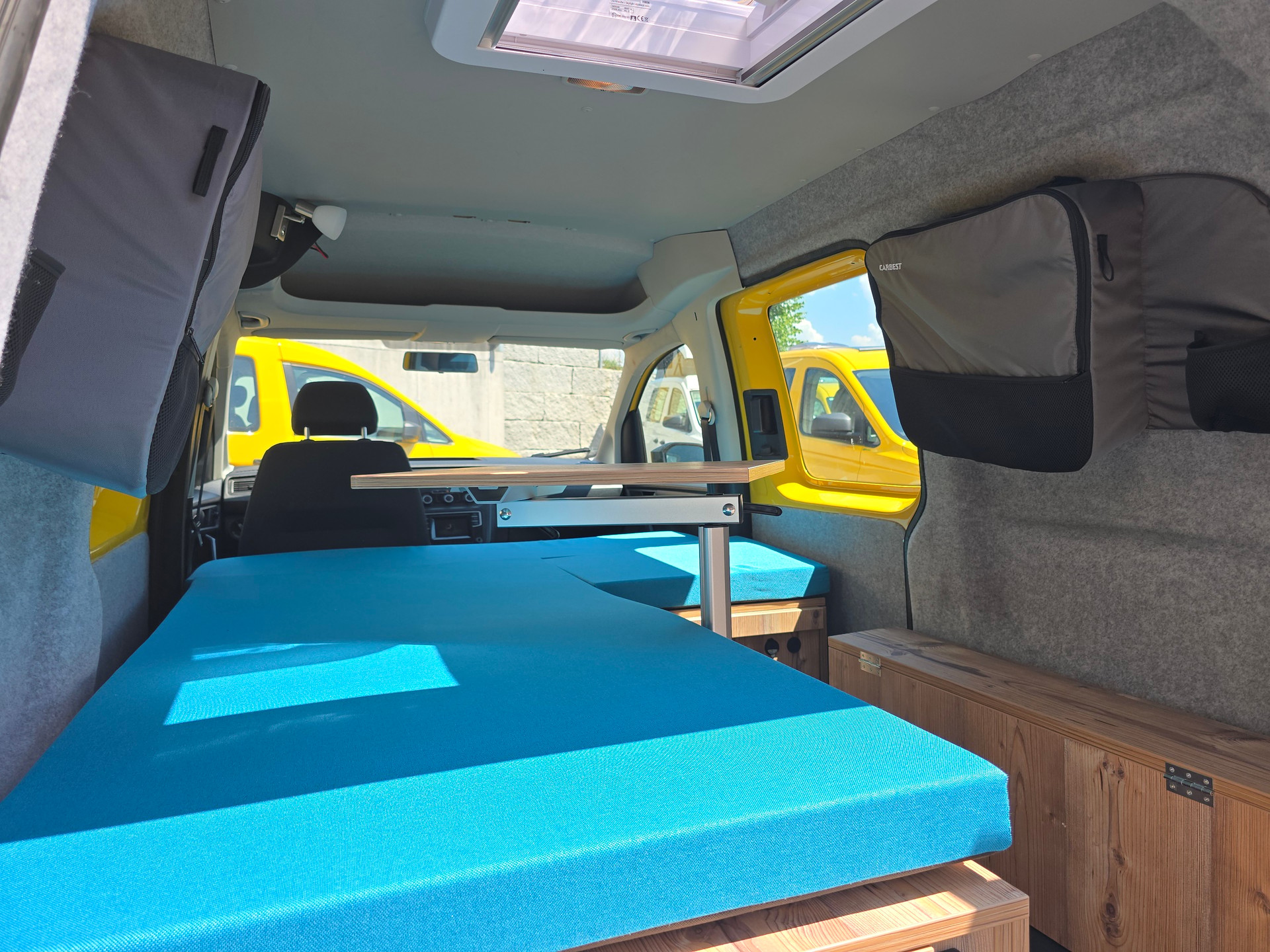 VW VW GEOVAN M - 1.0 TSI 102PS - Benzin - Fensterbus-image-11